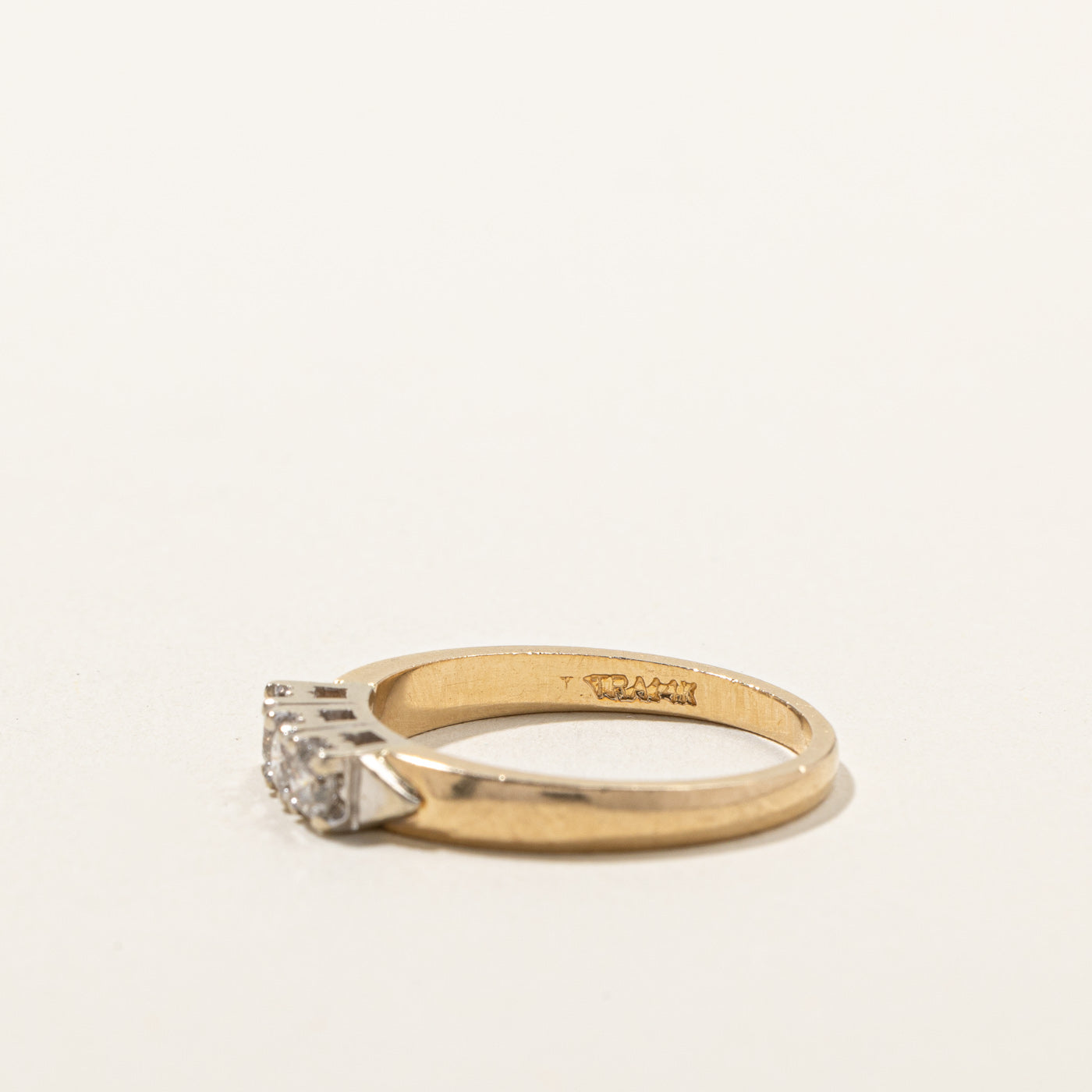 Three Stone Diamond Ring | 0.21ctw | SZ 6 |
