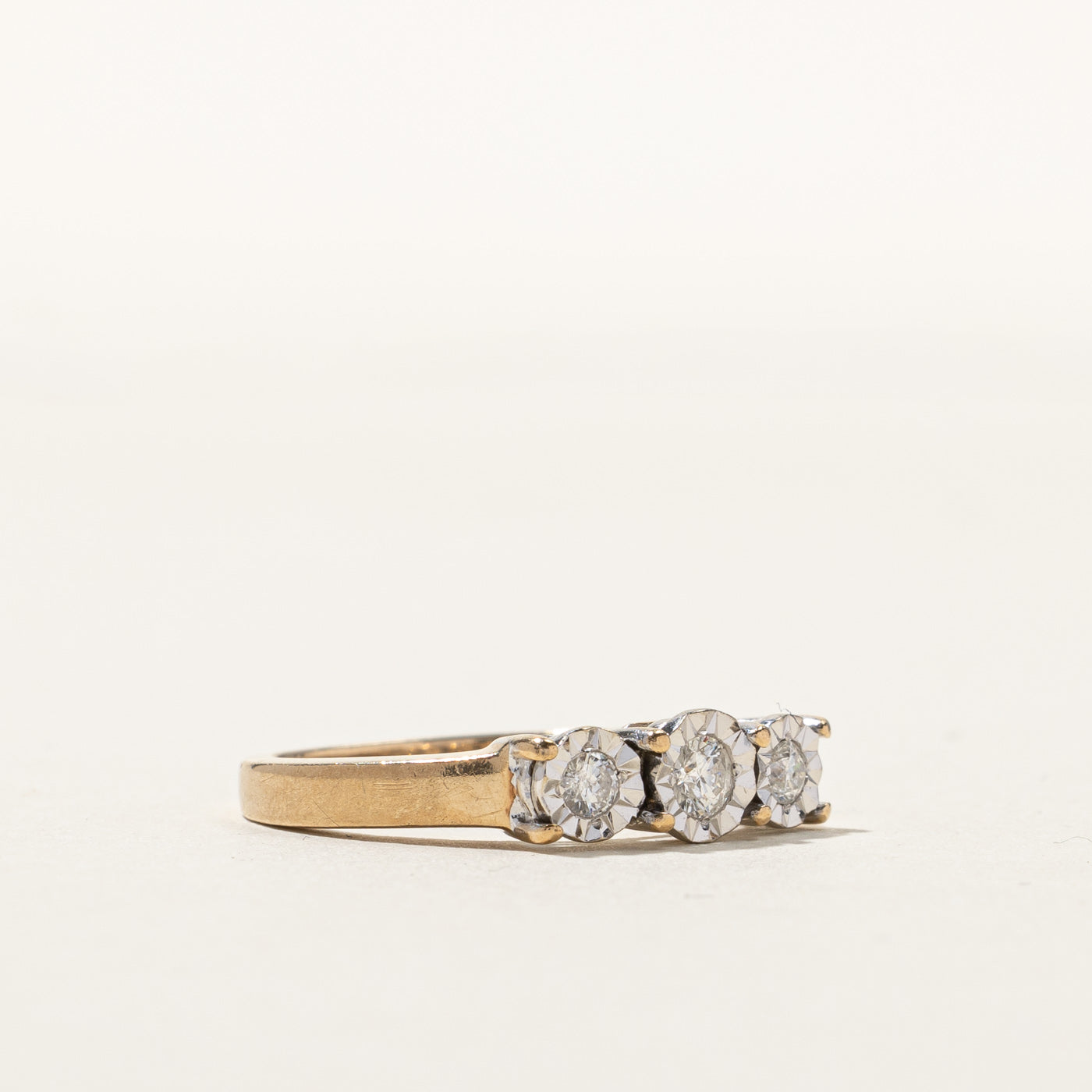 Three Stone Illusion Set Diamond Ring | 0.25ctw | SZ 6.75 |