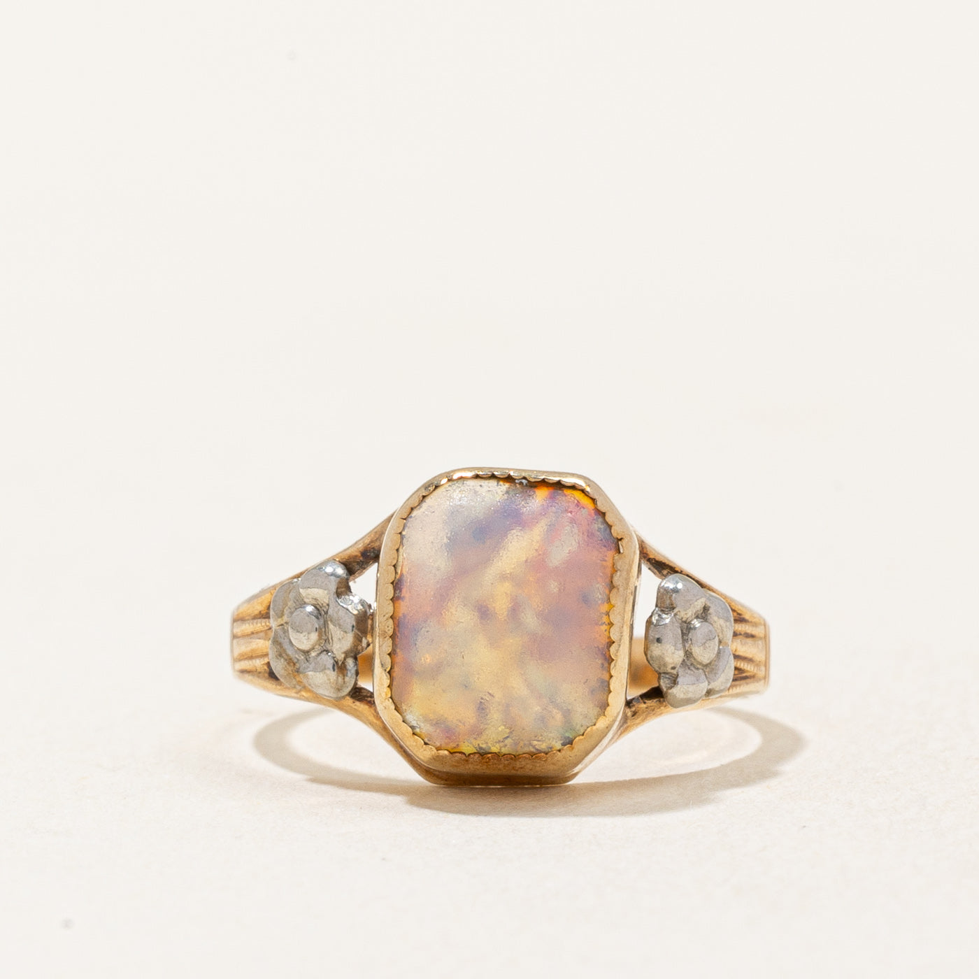Bague décorative vintage canadienne en résine à paillettes dorées | Taille 3,5 |