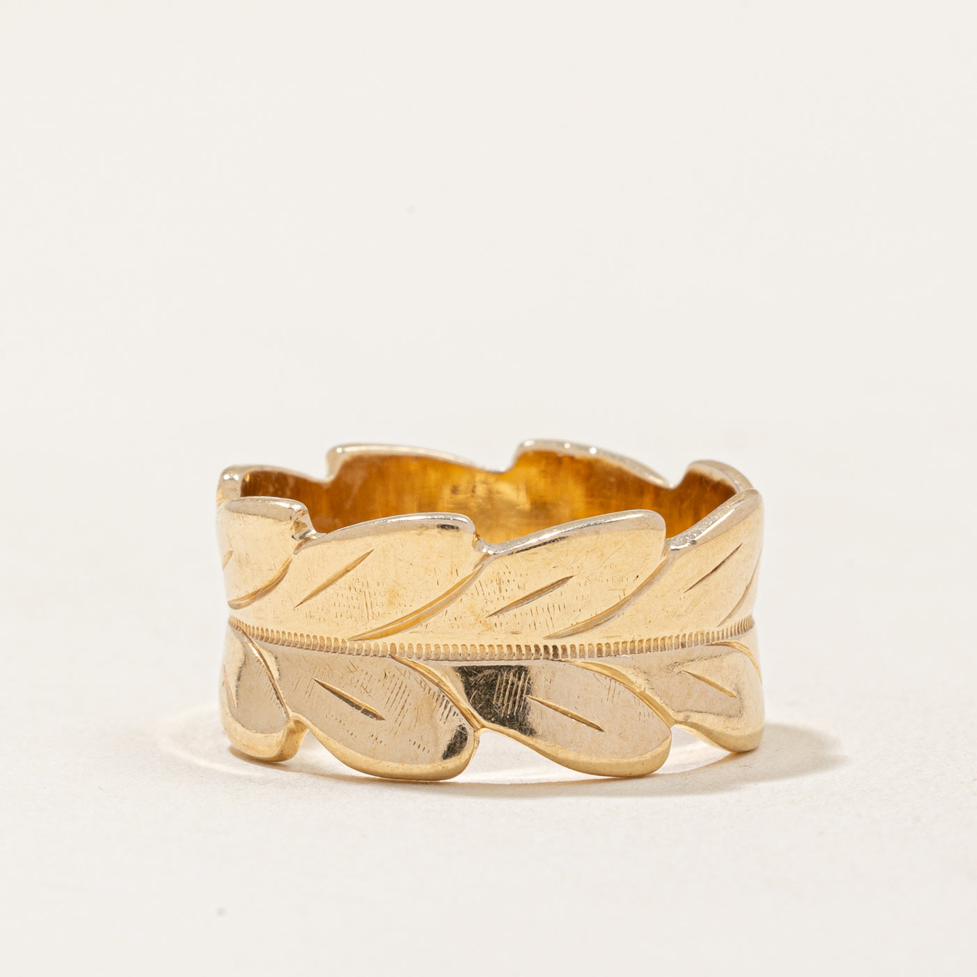 Bague enveloppante en or jaune 14 carats avec motif feuille | Taille 7,25 |