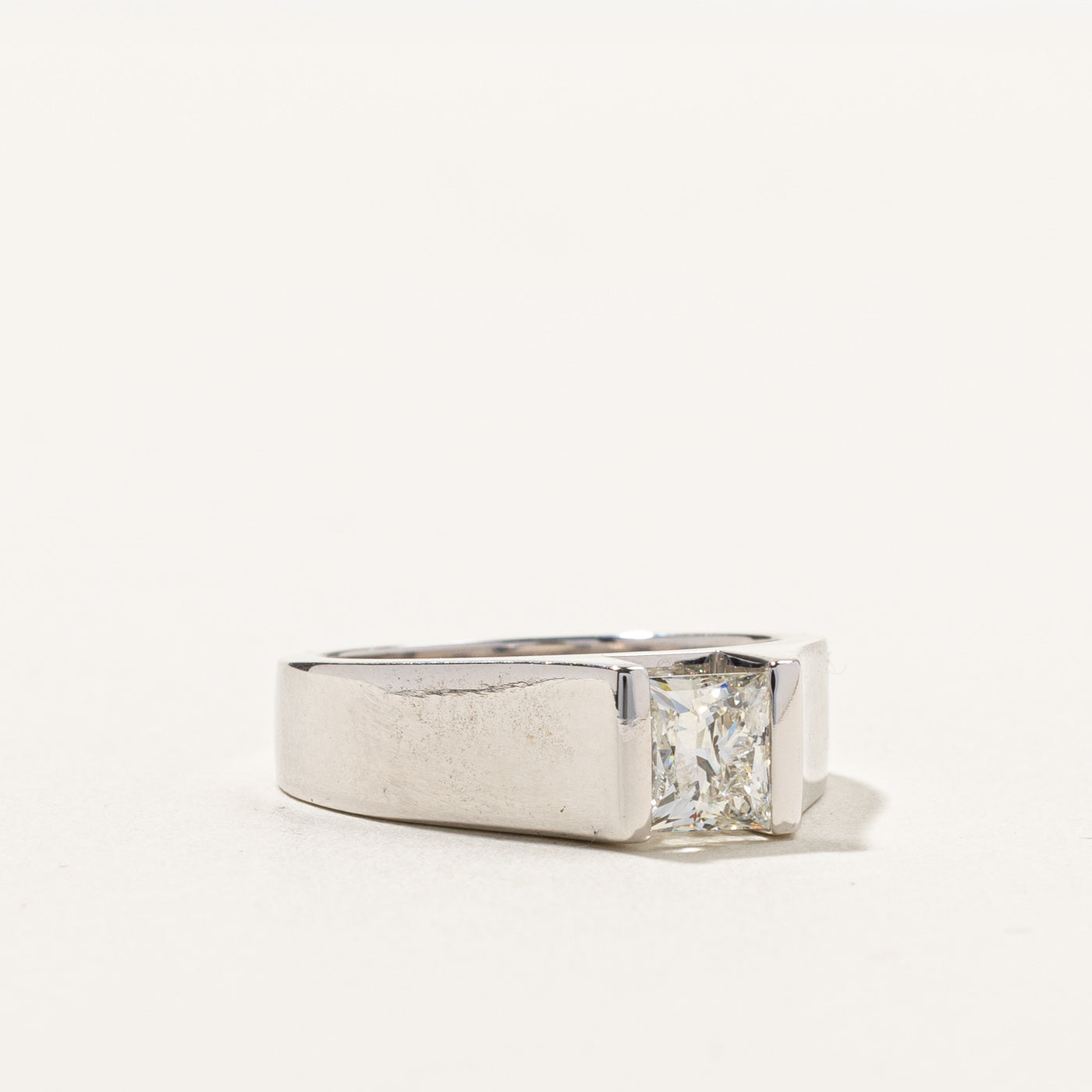 Bague de fiançailles sertie d'un diamant taille princesse | 1,02 ct I1 H/I | Taille 6,5 |