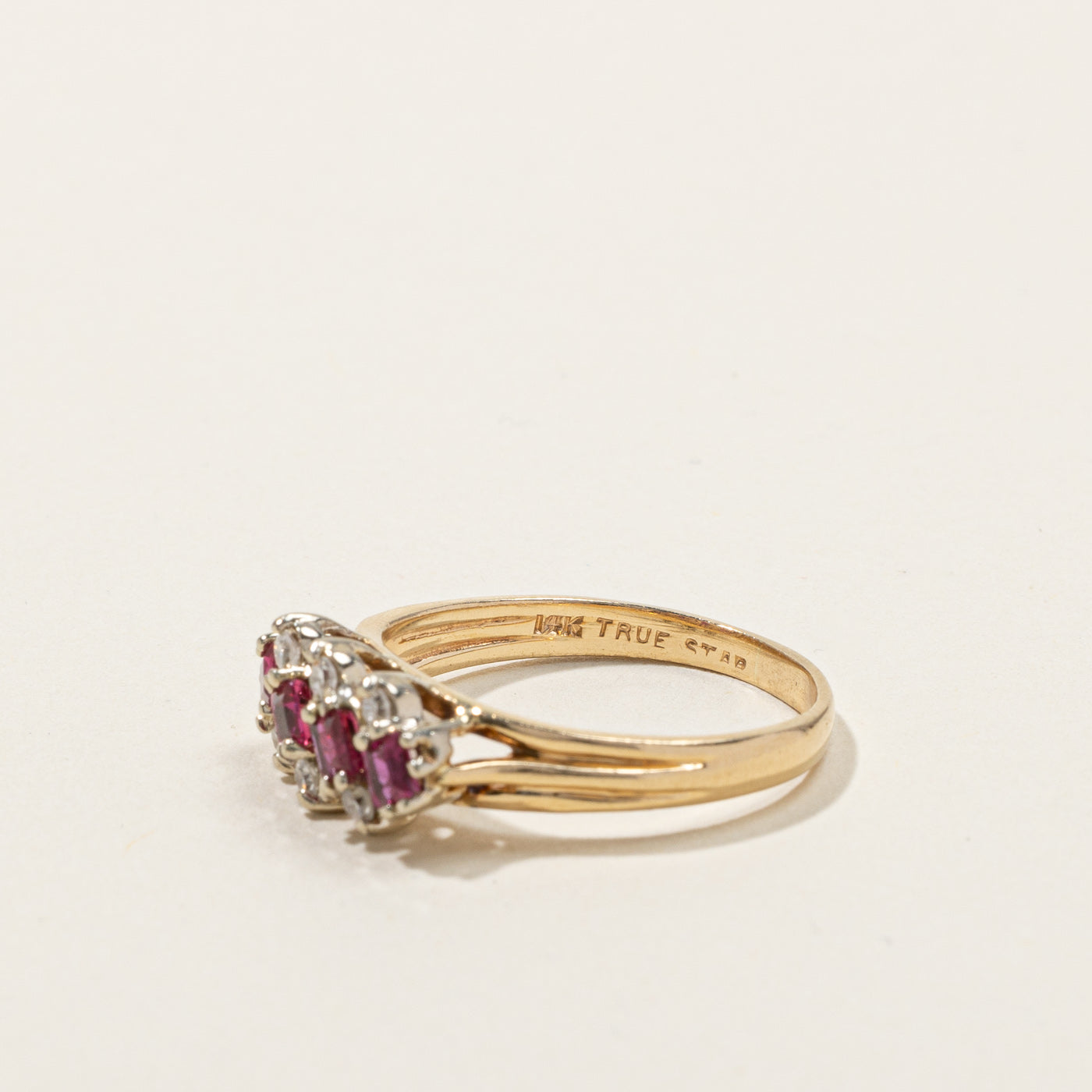 Cluster Ruby & Diamond Ring | 0.40ctw | 0.12ctw | SZ 7.5 |
