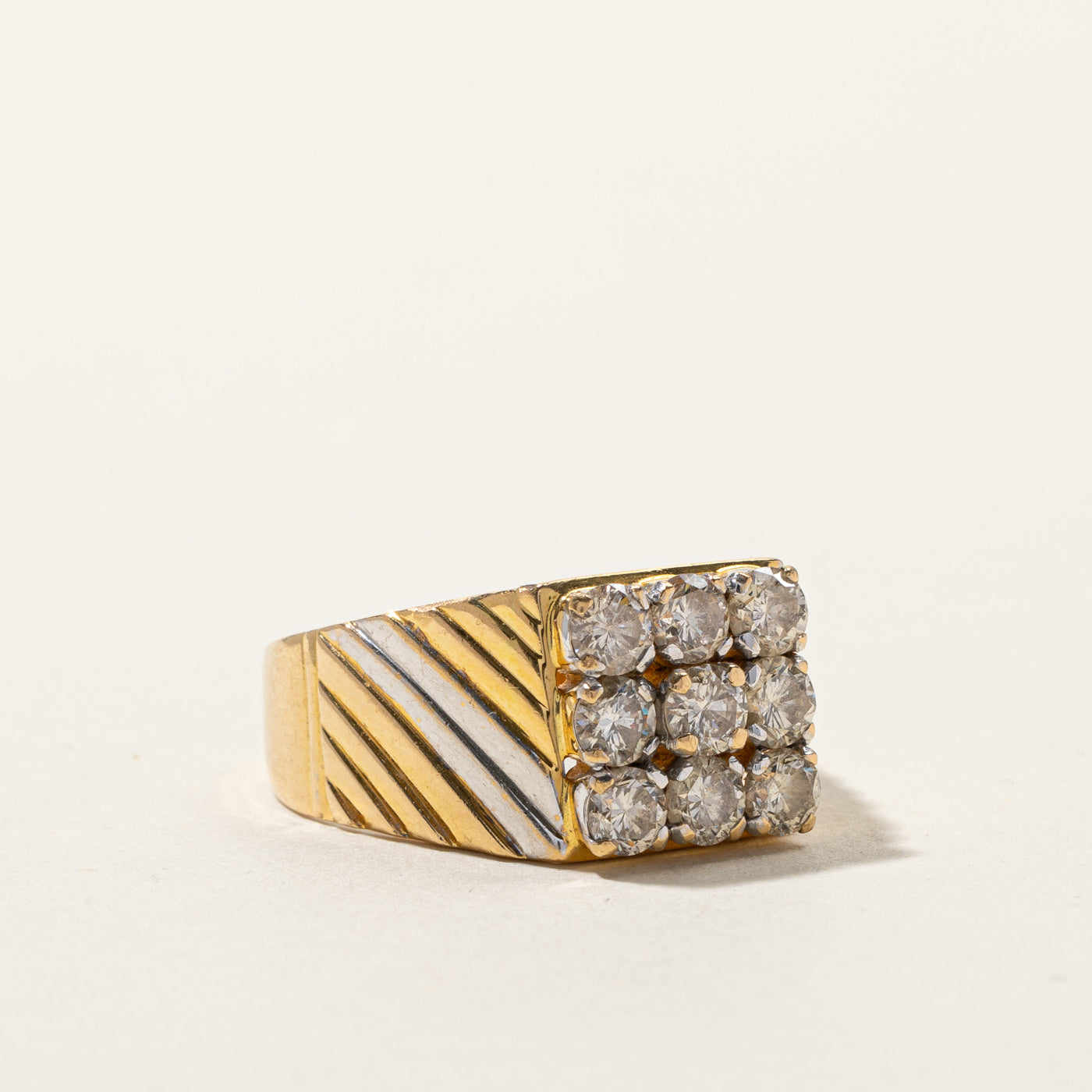 Cluster Set Diamond Ring | 0.66ctw | SZ 9 |