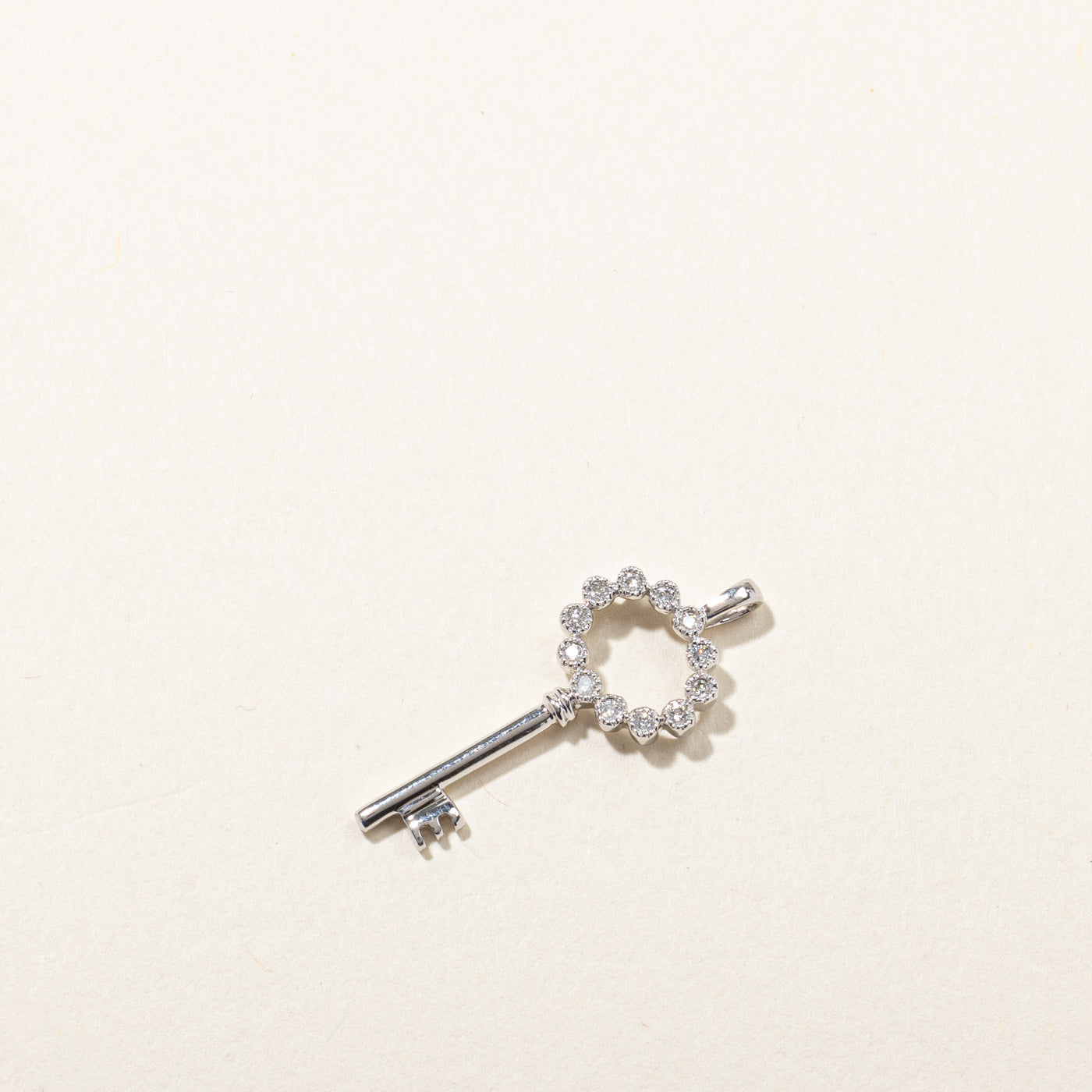 Diamond Key Pendant | 0.12ctw |