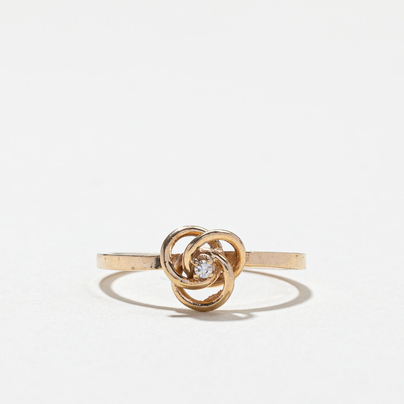 Diamond Swirl Gold Ring | 0.01ct | SZ 6 |