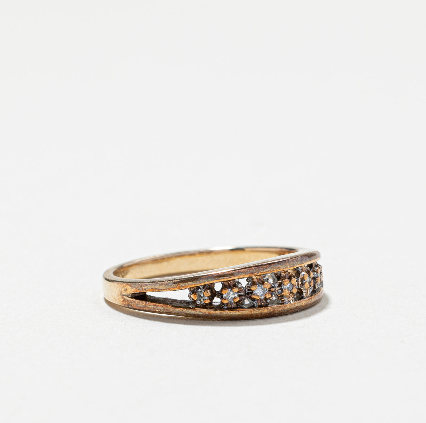 Split Shank Diamond Ring | 0.04ctw | SZ 5.75 |