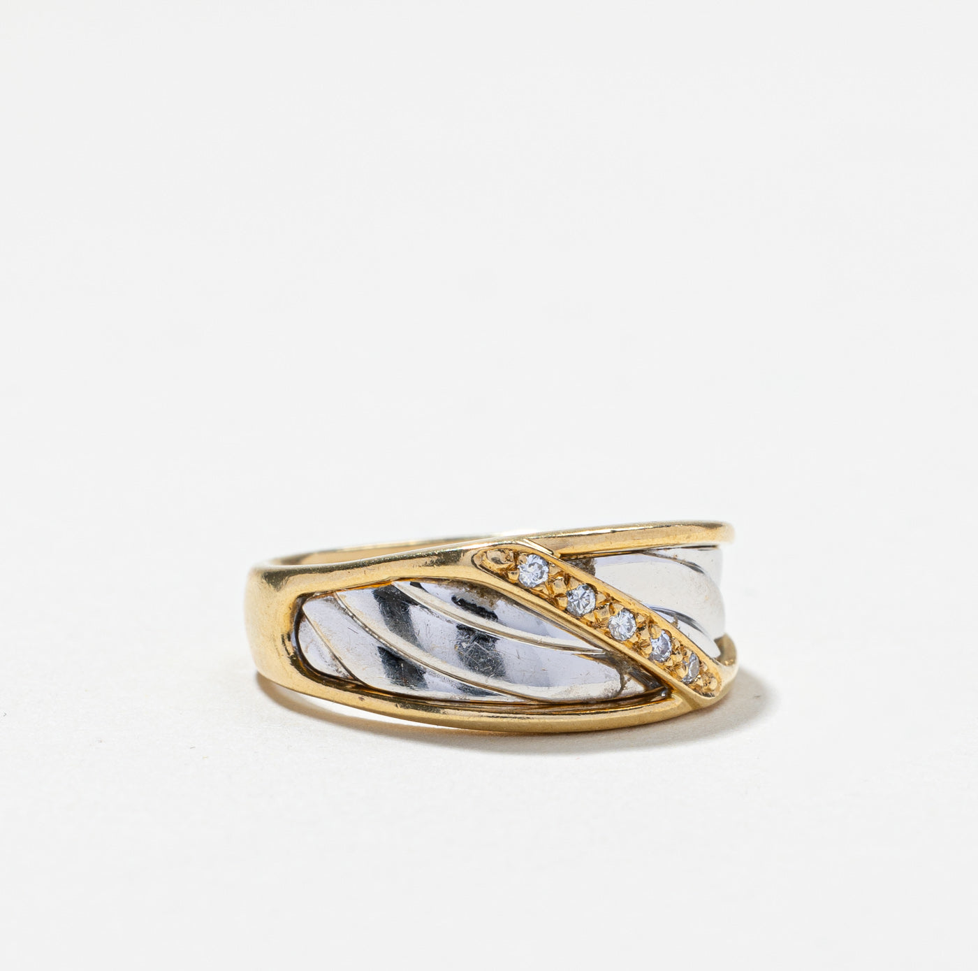 Diamond Textured Ring | 0.05ctw | SZ 6.75 |