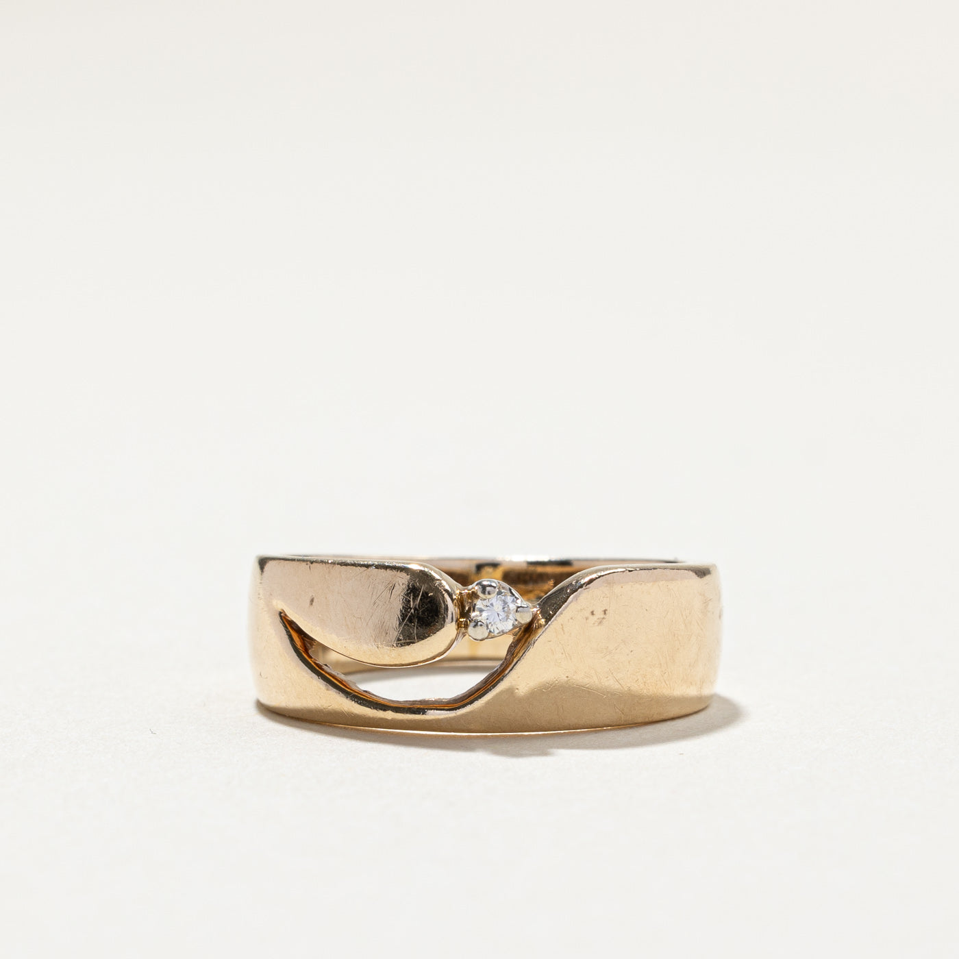 Bague solitaire en or et diamant | 0,02 ct | Taille 6,5 |