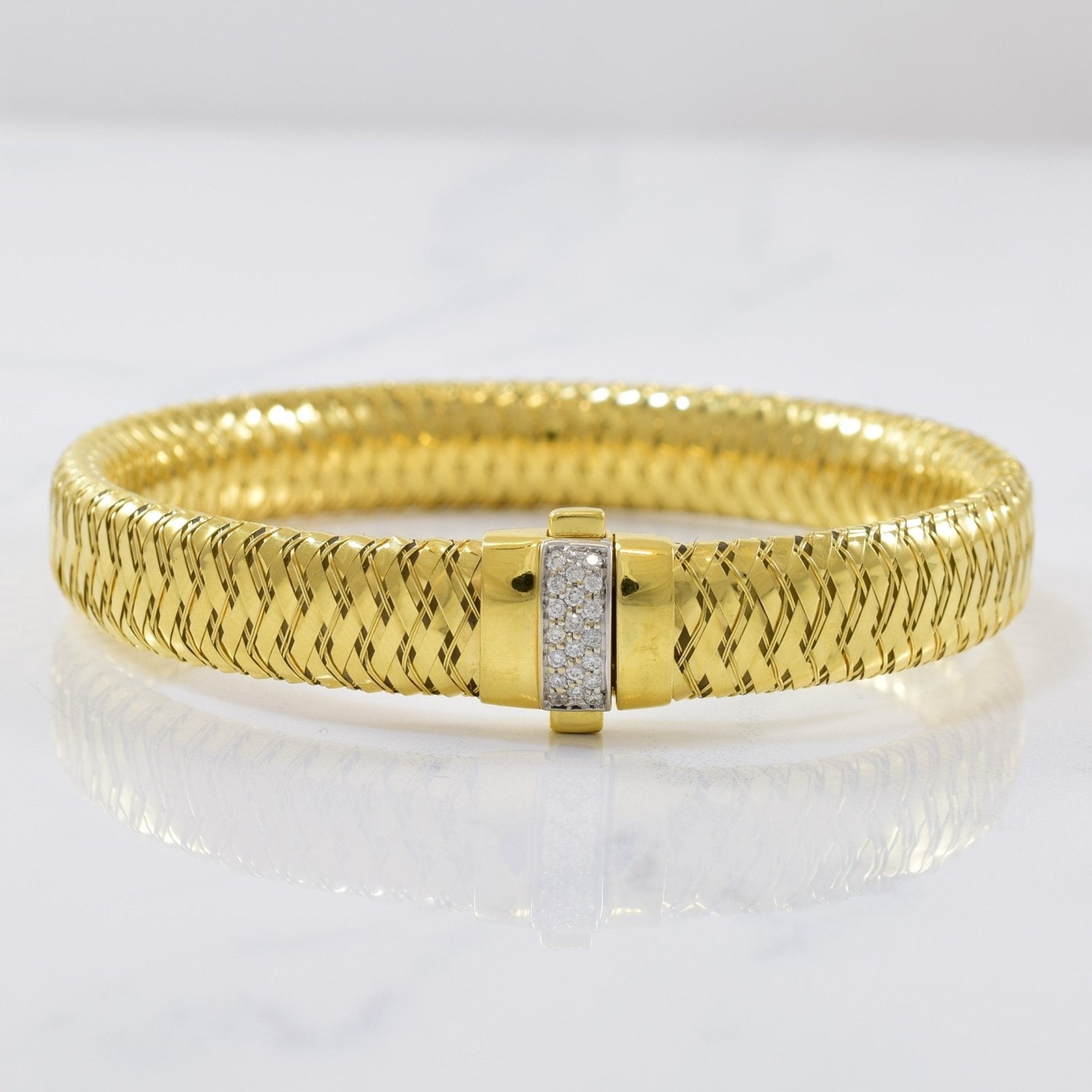 'Roberto Coin' Flexible Bangle With Diamonds | 0.10ctw | 7.5" | - 100 Ways