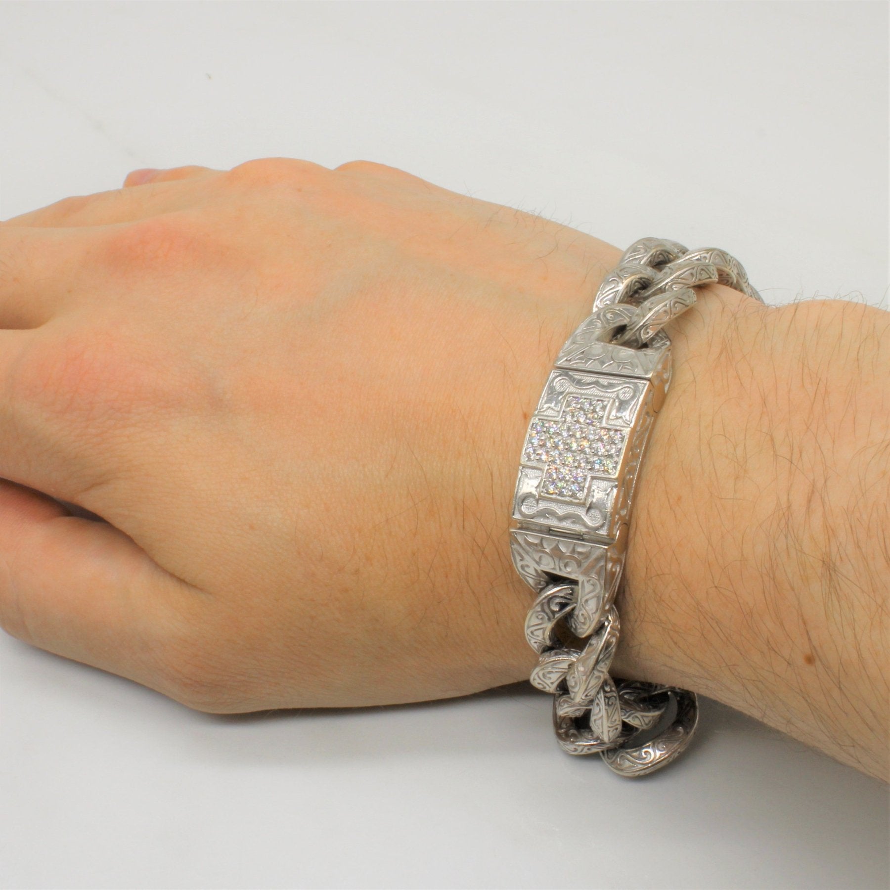 'Scott Kay' Diamond Cross Unkaged Bracelet | 0.75ctw | 9" | - 100 Ways