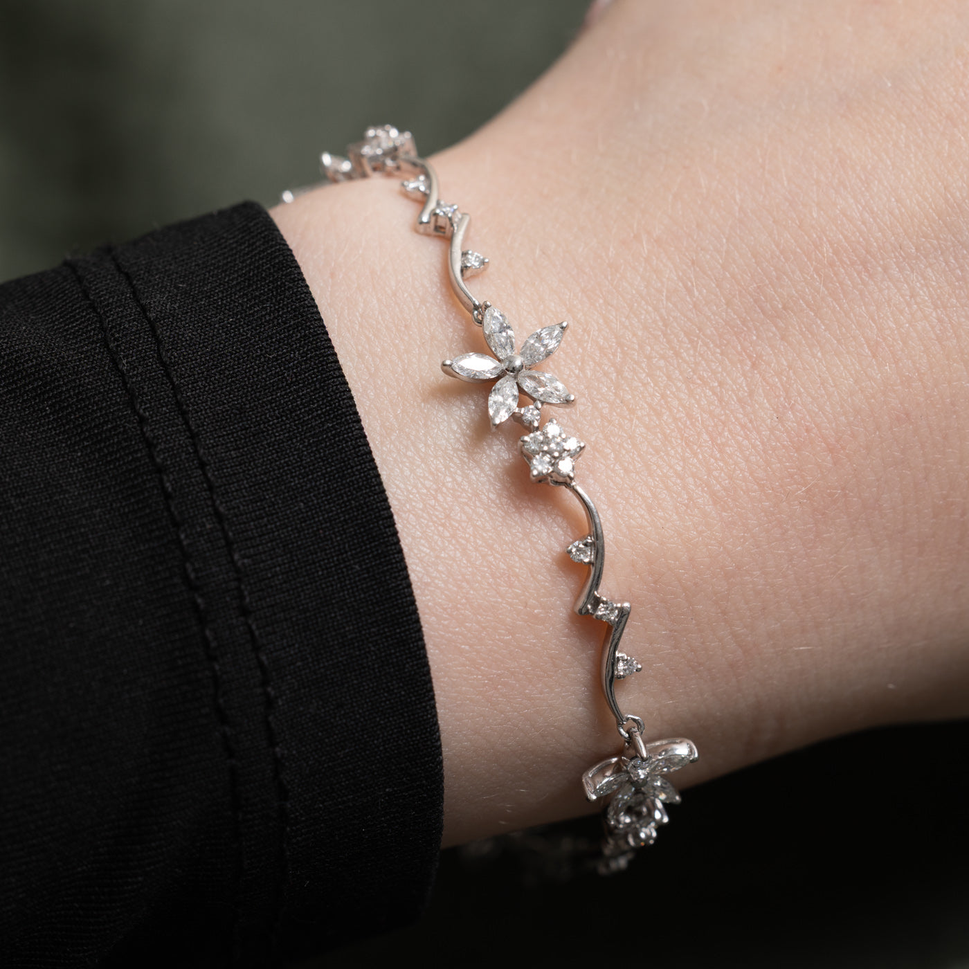 Diamond Floral Cluster Bracelet | 1.25ctw | 7"