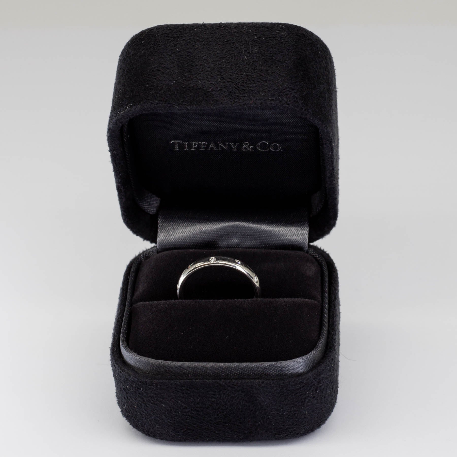 'Tiffany & Co.' Diamond Platinum Etoile Ring| 0.10 ctw | SZ 5.25 - 100 Ways