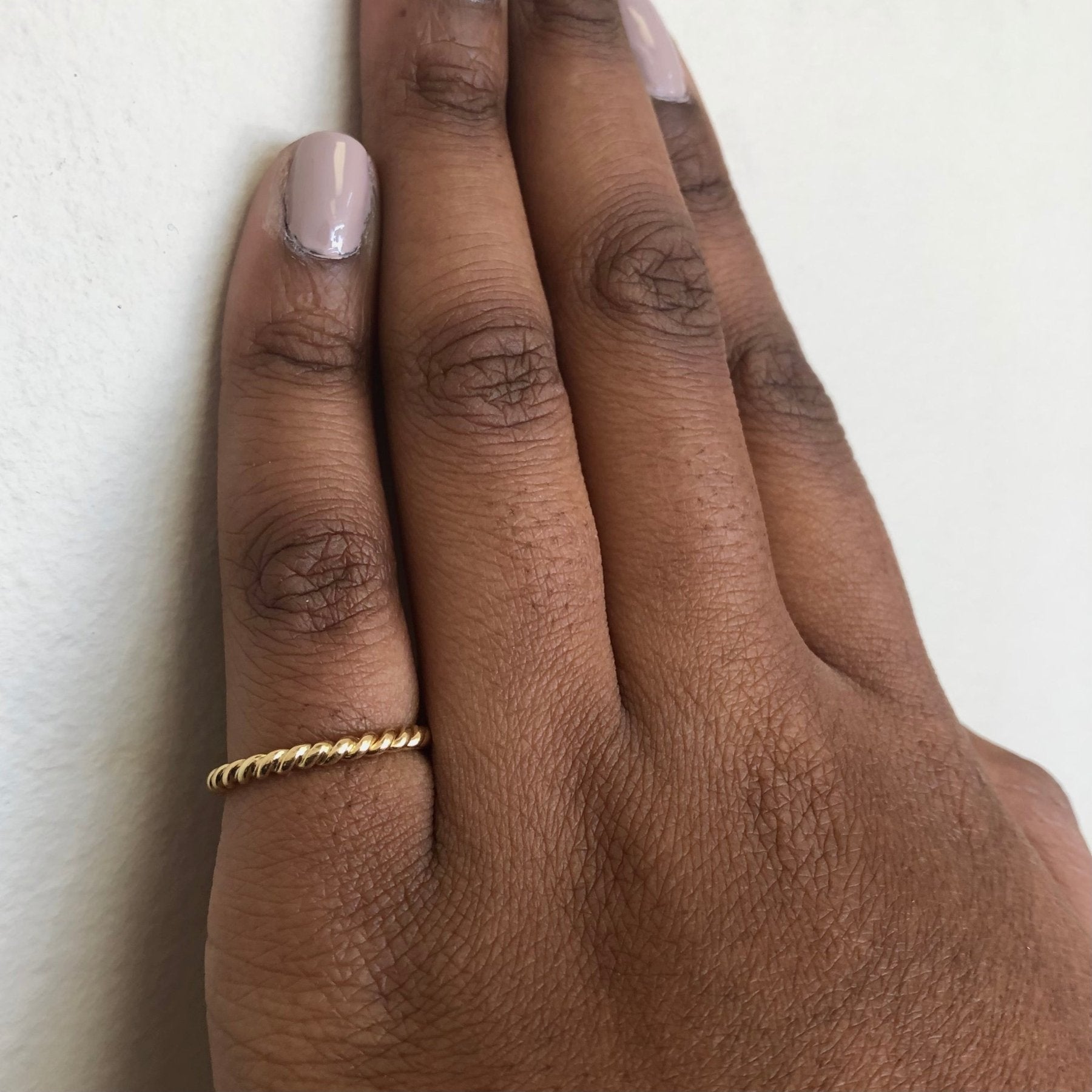 'Tiffany & Co' Narrow Twist Band | SZ 6.5 | - 100 Ways