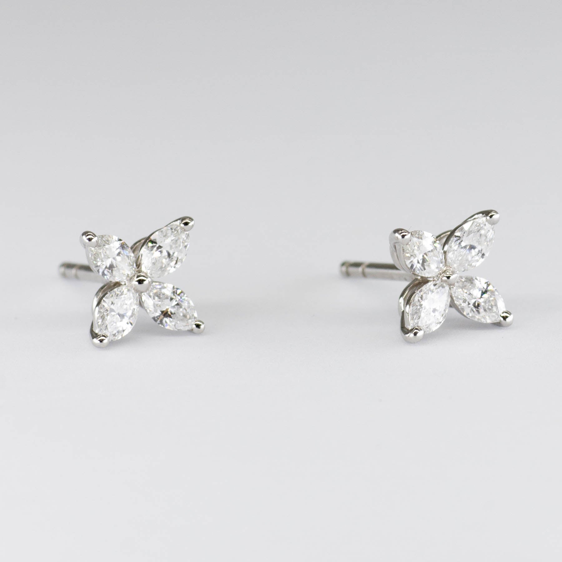 'Tiffany & Co.' Victoria Diamond Earrrings in Platinum | 0.64ctw | - 100 Ways