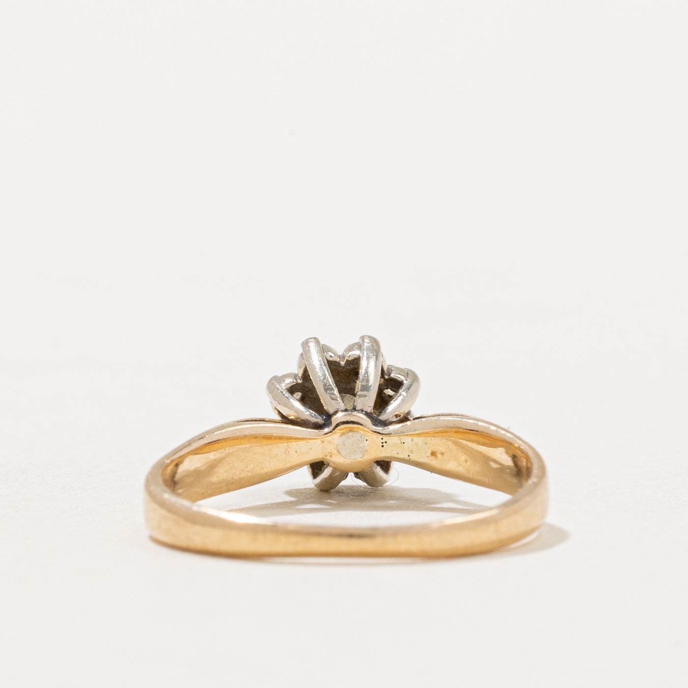 High Set Diamond Halo Ring | 0.26ctw | SZ 4.25 |