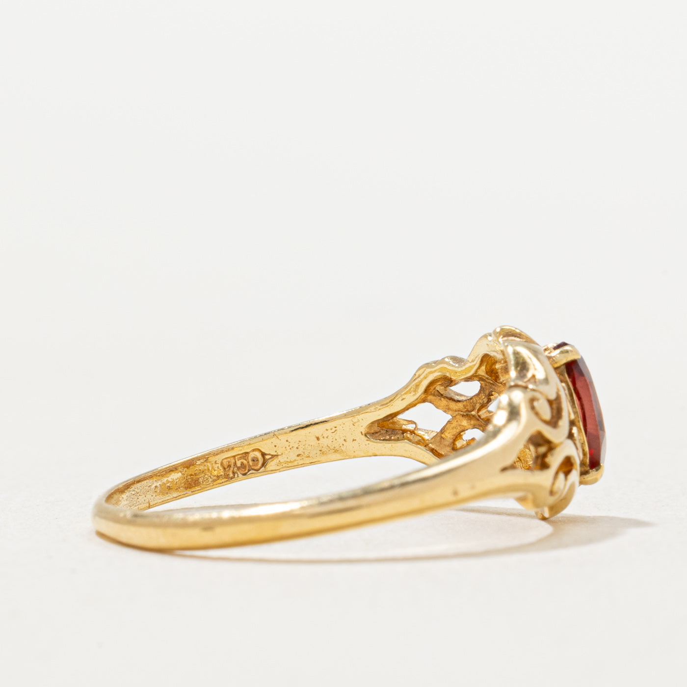 Marquise Cut Garnet Tapered Ring | 0.22ct | SZ 6.75