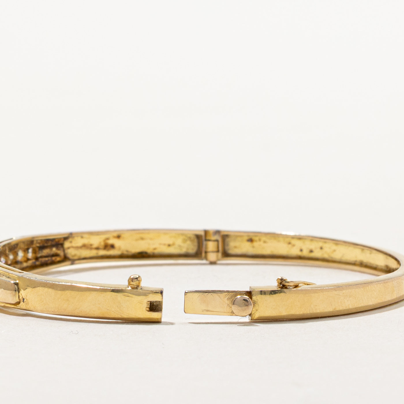 Princess Cut Diamond Bangle | 0.82ctw | 7"