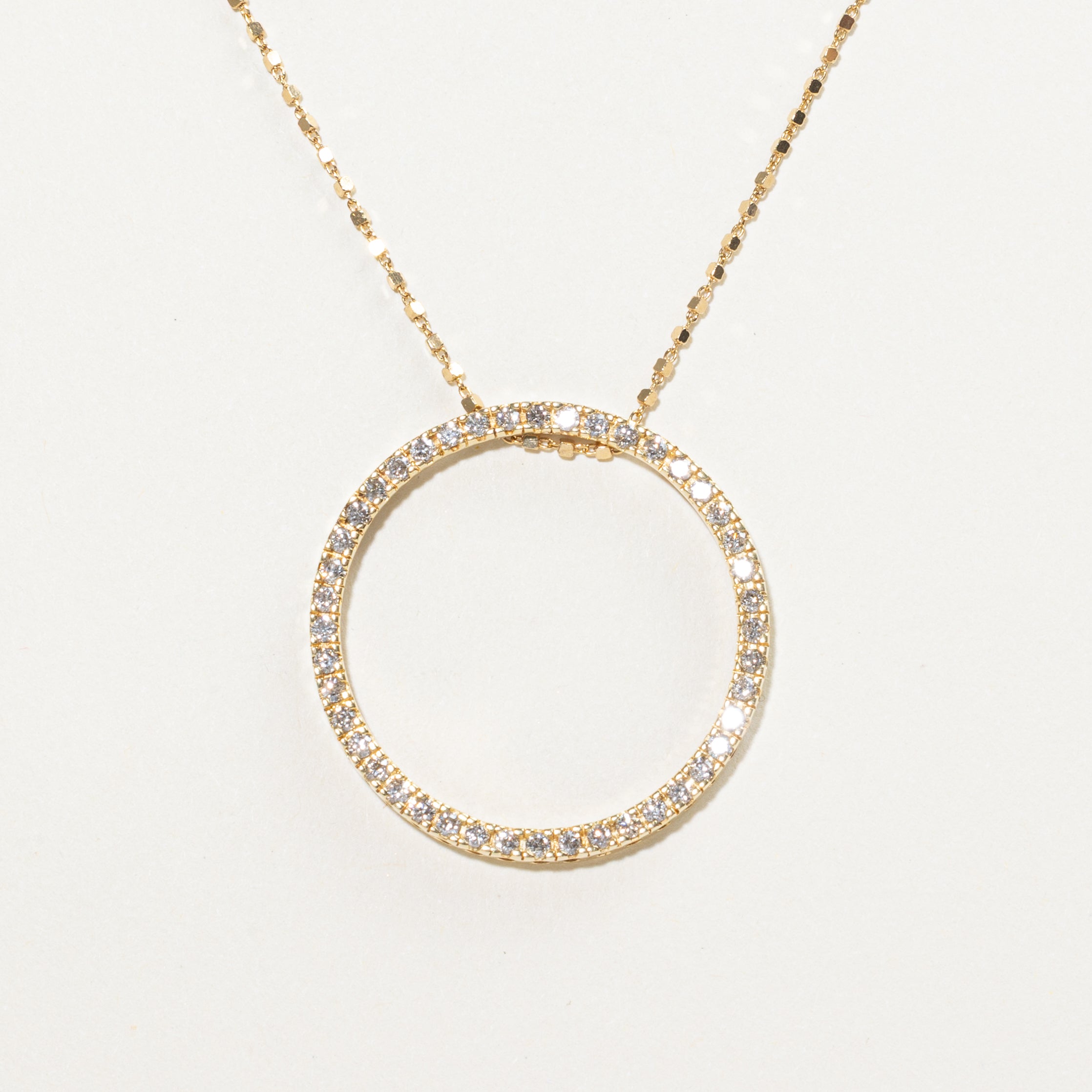 Yellow Gold Diamond Large Circle Pendant Necklace | 1.00ctw | 18"