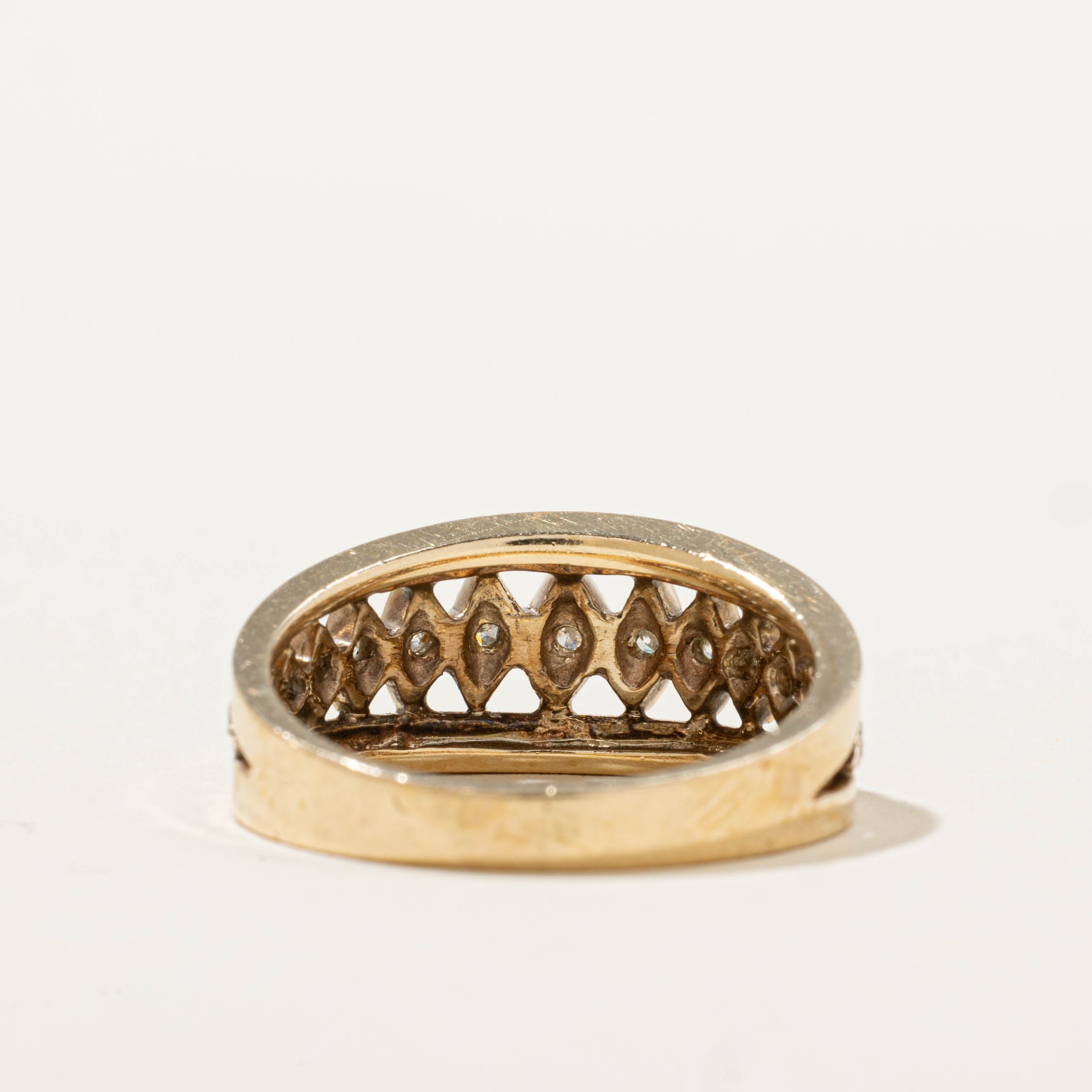 10k Diamond Marquise Pattern Tapered Band | SZ 6.5