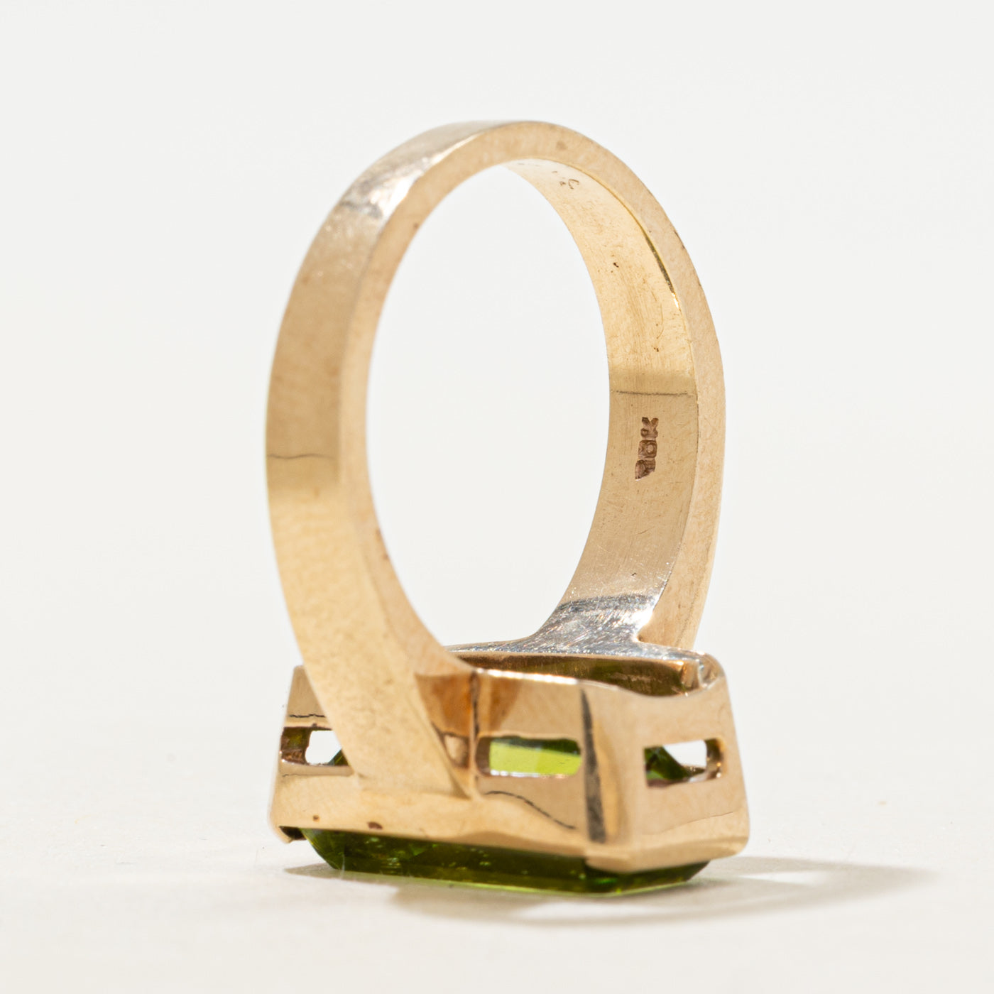 Semi Bezel Set Peridot Cocktail Ring | 6.23ct | SZ 7