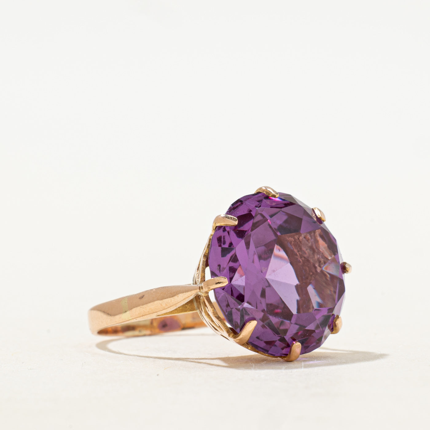 Synthetic Colour Change Sapphire Cocktail Ring | 12.90ct | SZ 5.25