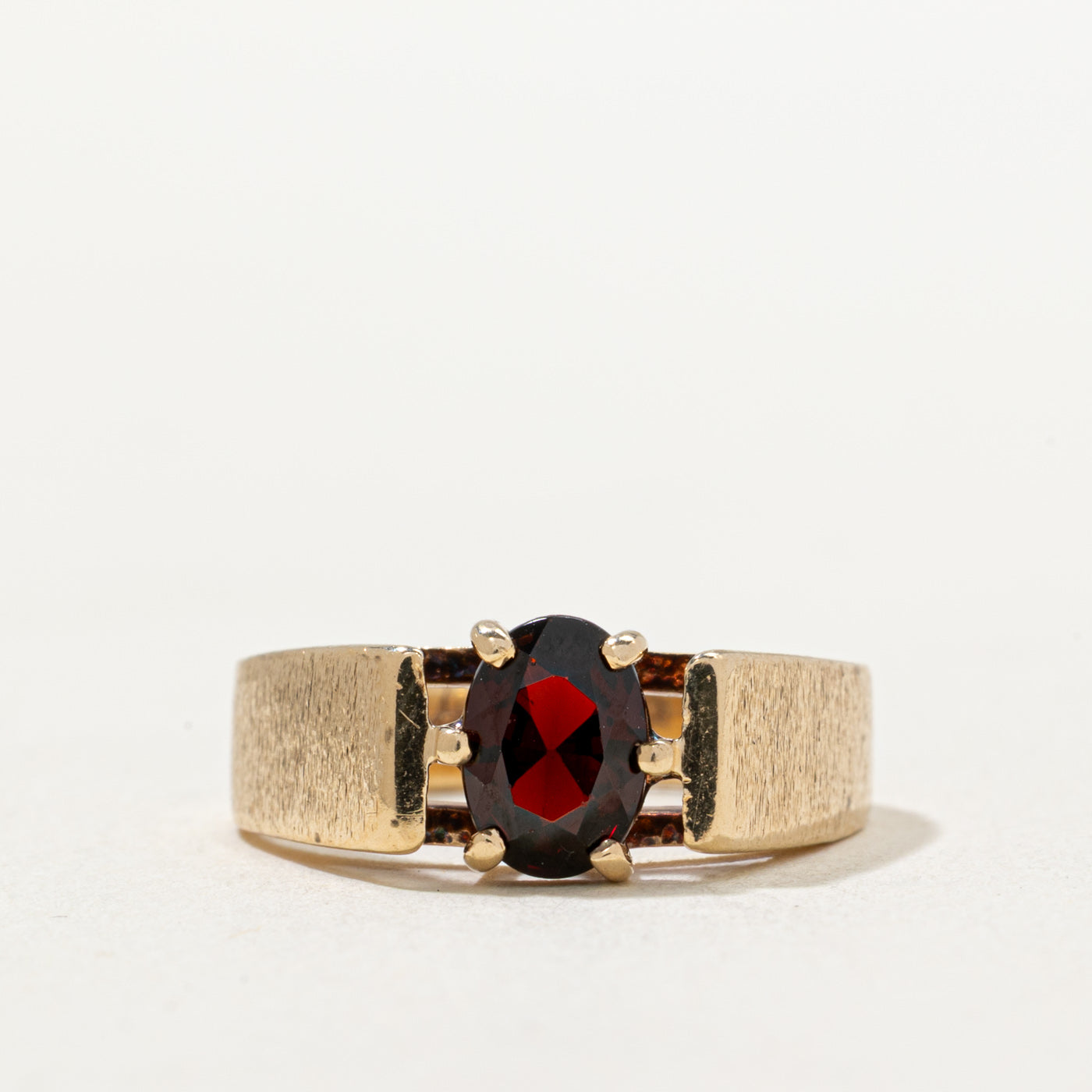 Solitaire Oval Cut Garnet Ring | 0.75ct | SZ 5