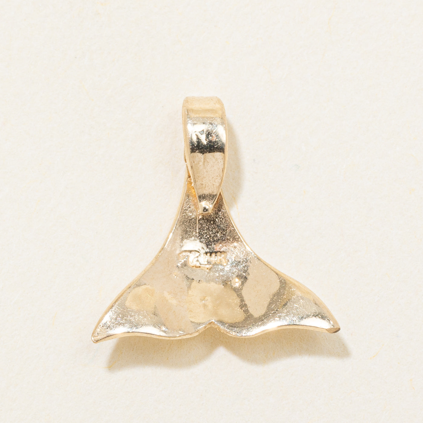 14k Yellow Gold Fish Tail Pendant