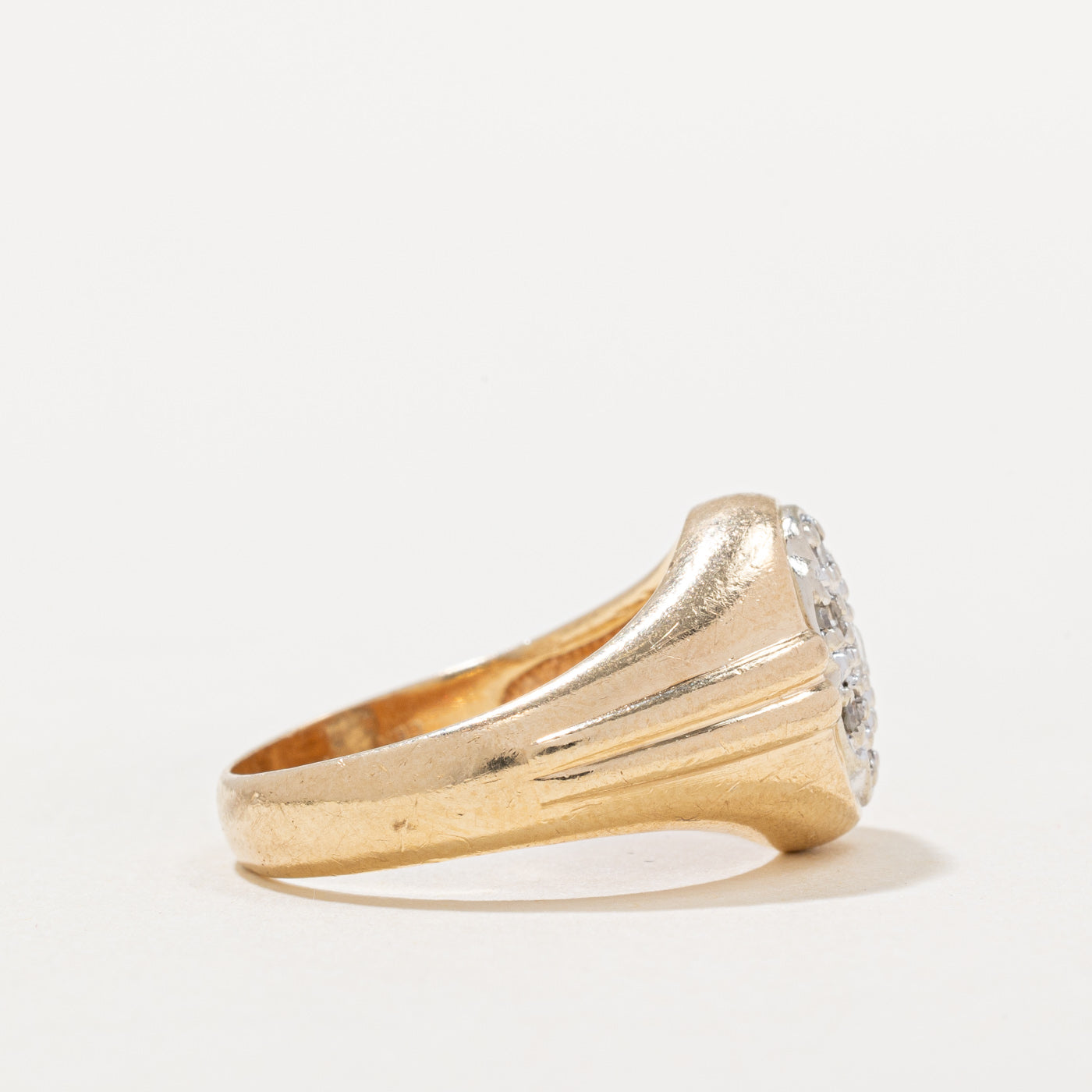 Pave Set Diamond Oval Shaped Signet Ring | 0.25ctw | SZ 8.75 |