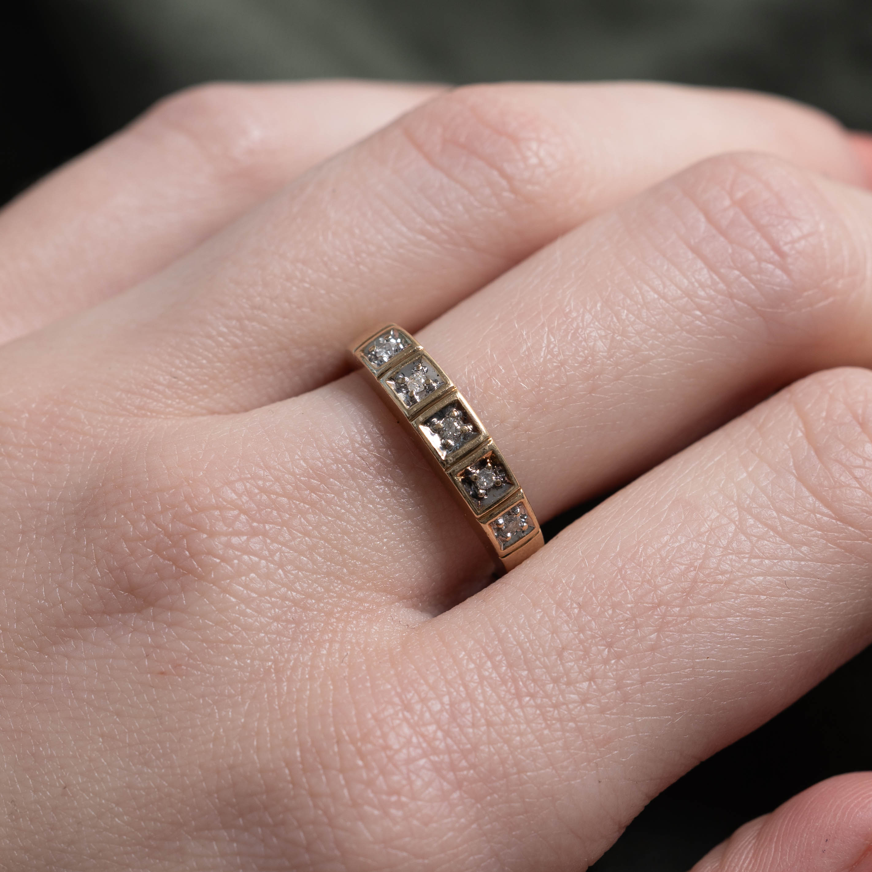 10k Five Stone Diamond Geometric Band | SZ 7