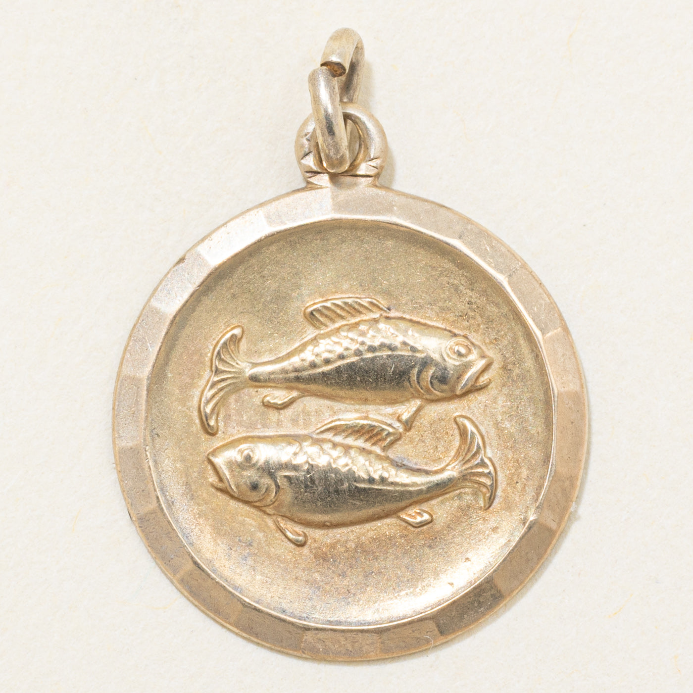 18k Yellow Gold Pisces Zodiac Charm