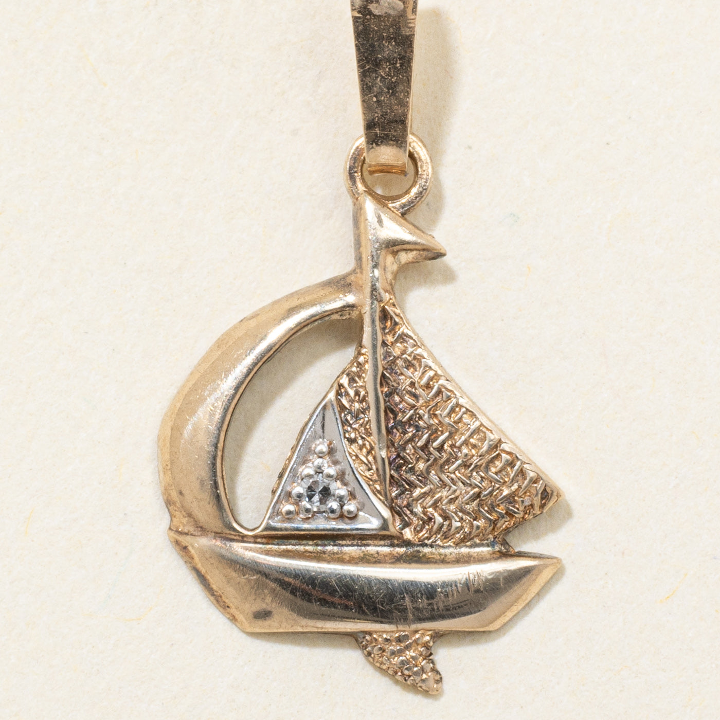 10k Diamond Sailboat Pendant