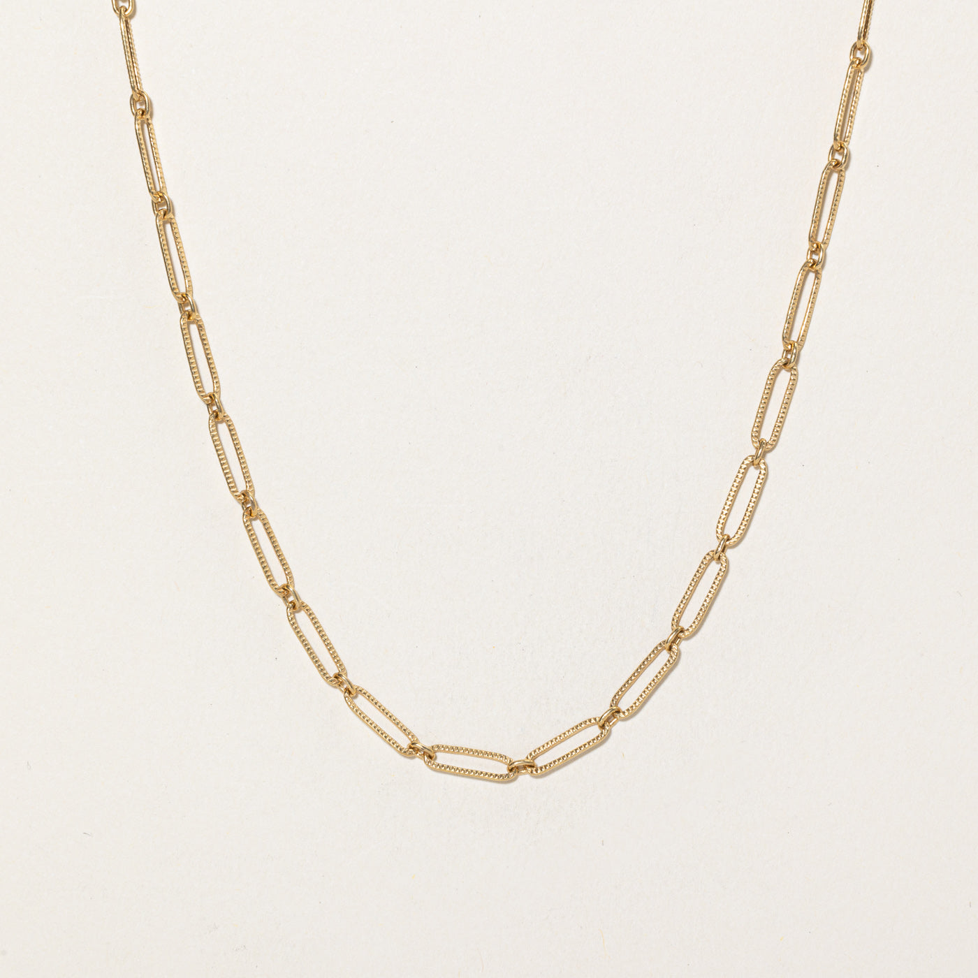 18K Yellow Gold Grooved Paperclip Chain | 23"