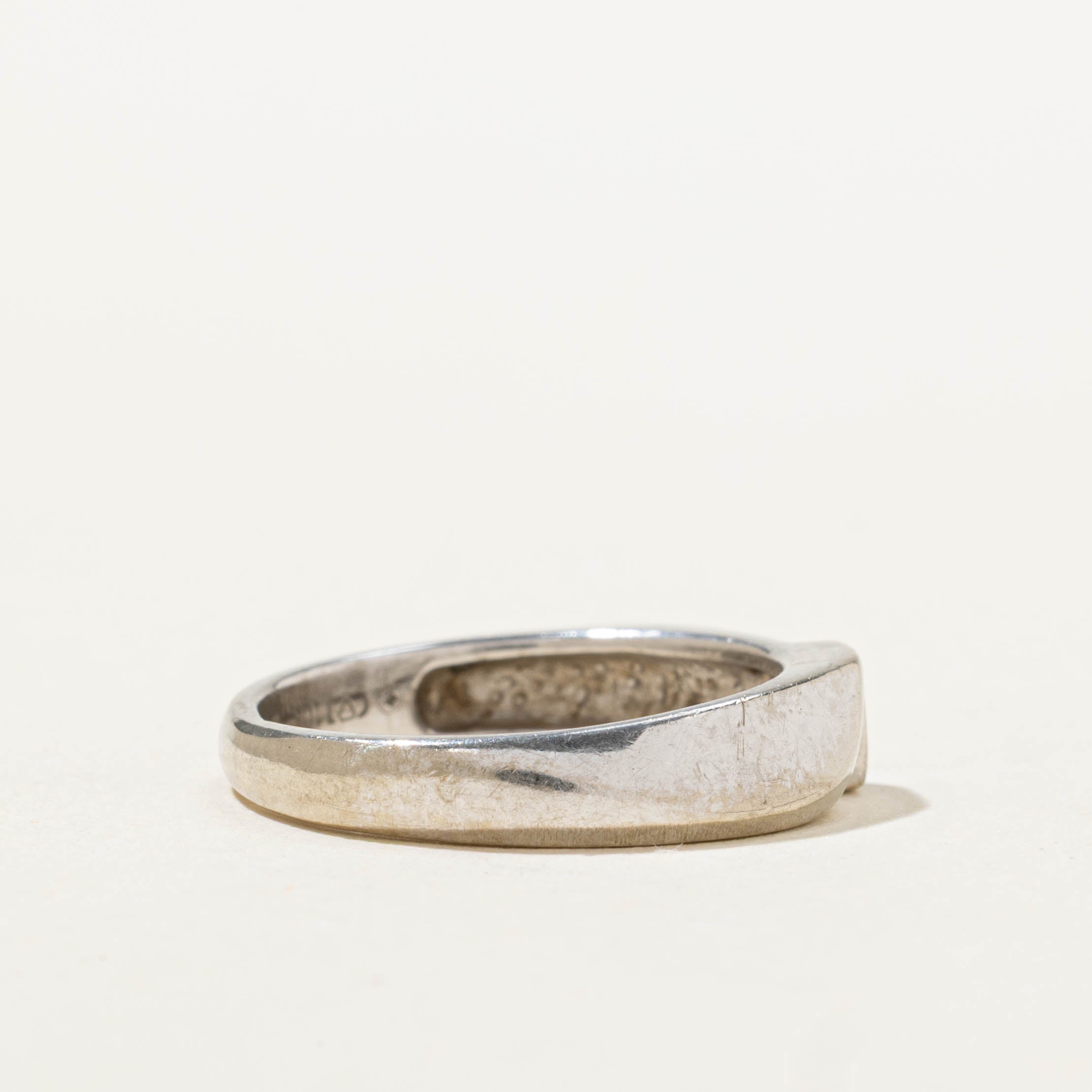 10k Diamond Grooved Band | SZ 4