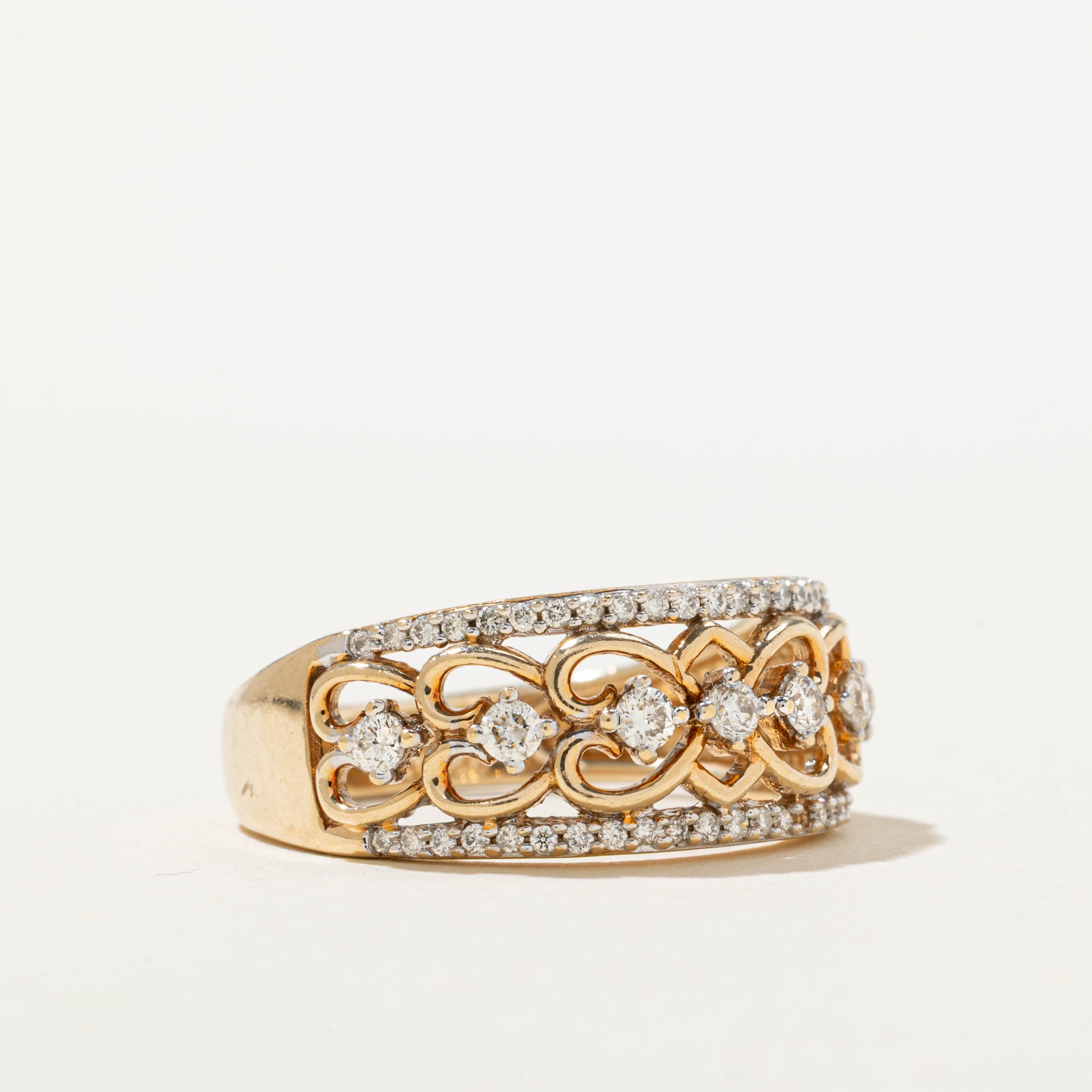 10k Diamond Openwork Heart Pattern Band | SZ 7