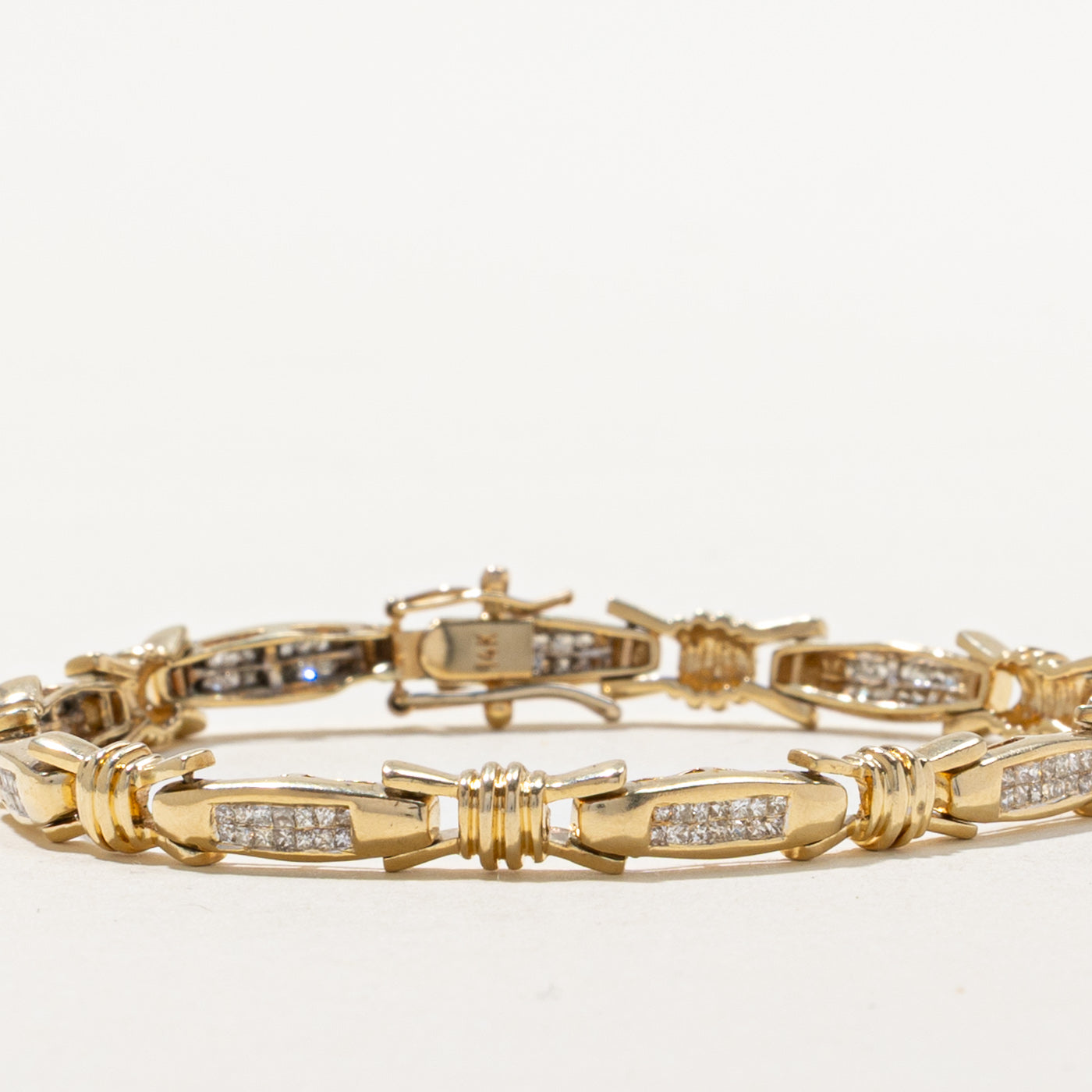 Princess Cut Diamond Grooved Link Tennis Bracelet | 0.75ctw | 6.75"