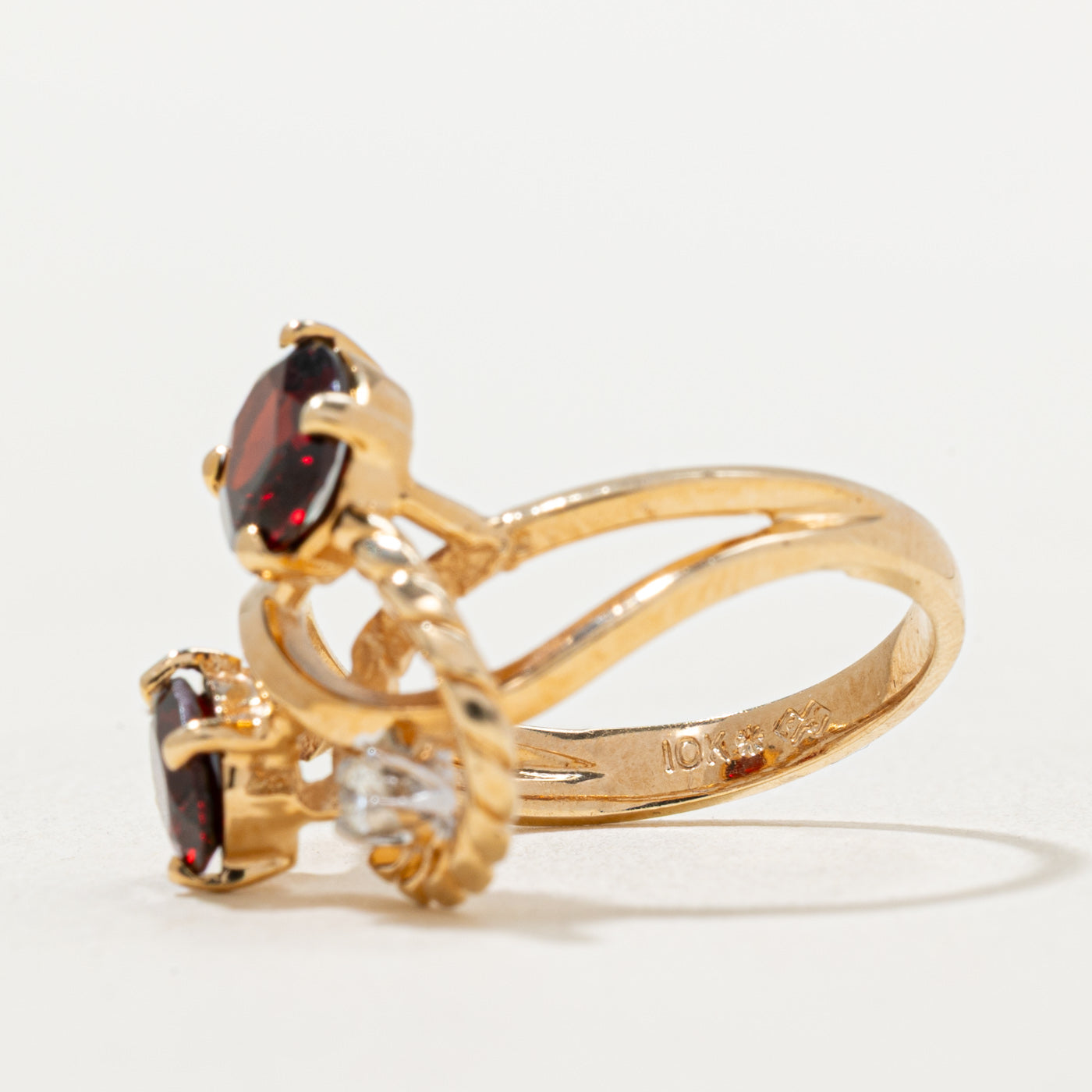 Scattered Garnet & Diamond Abstract Ring | 1.70ctw, 0.03ct | SZ 6
