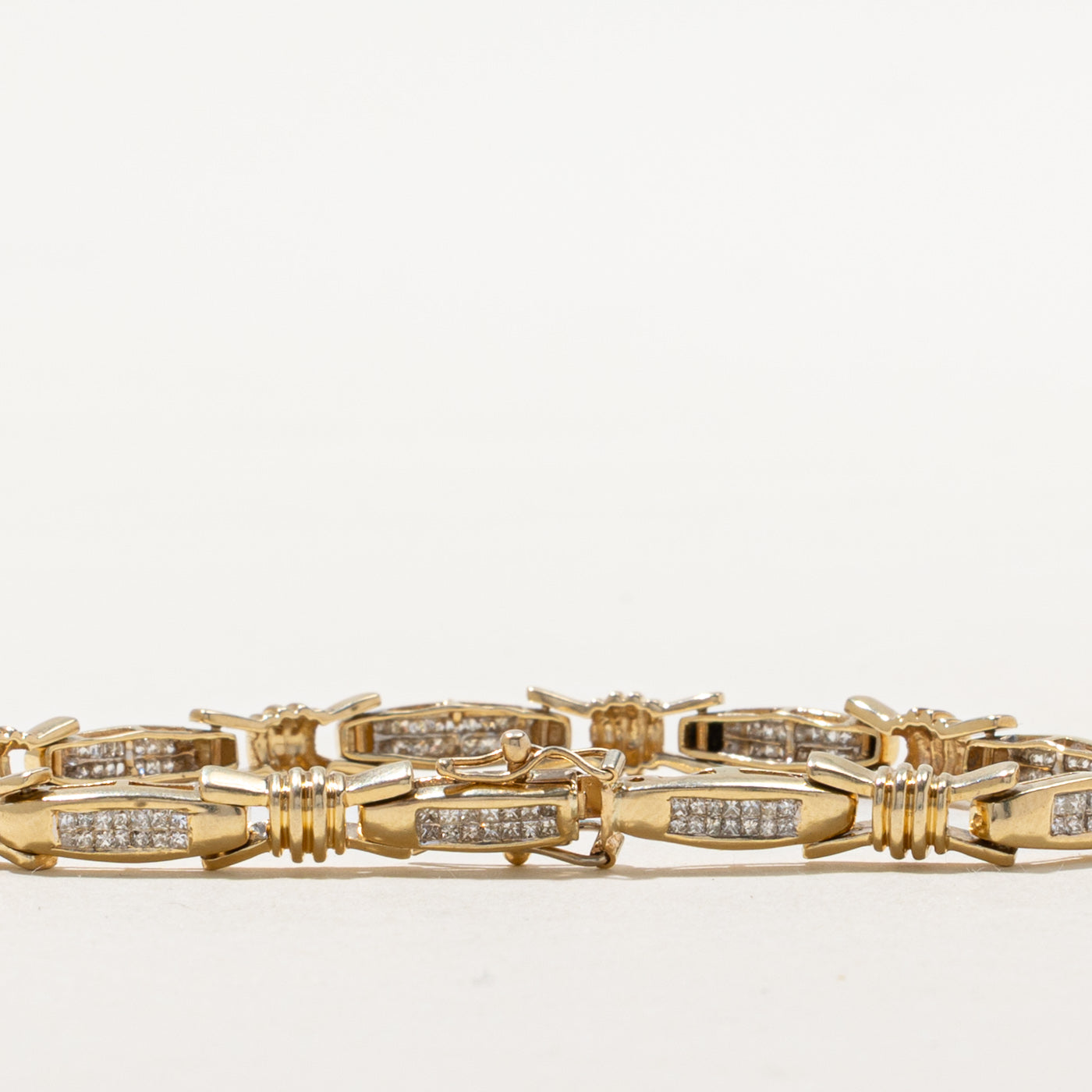 Princess Cut Diamond Grooved Link Tennis Bracelet | 0.75ctw | 6.75"