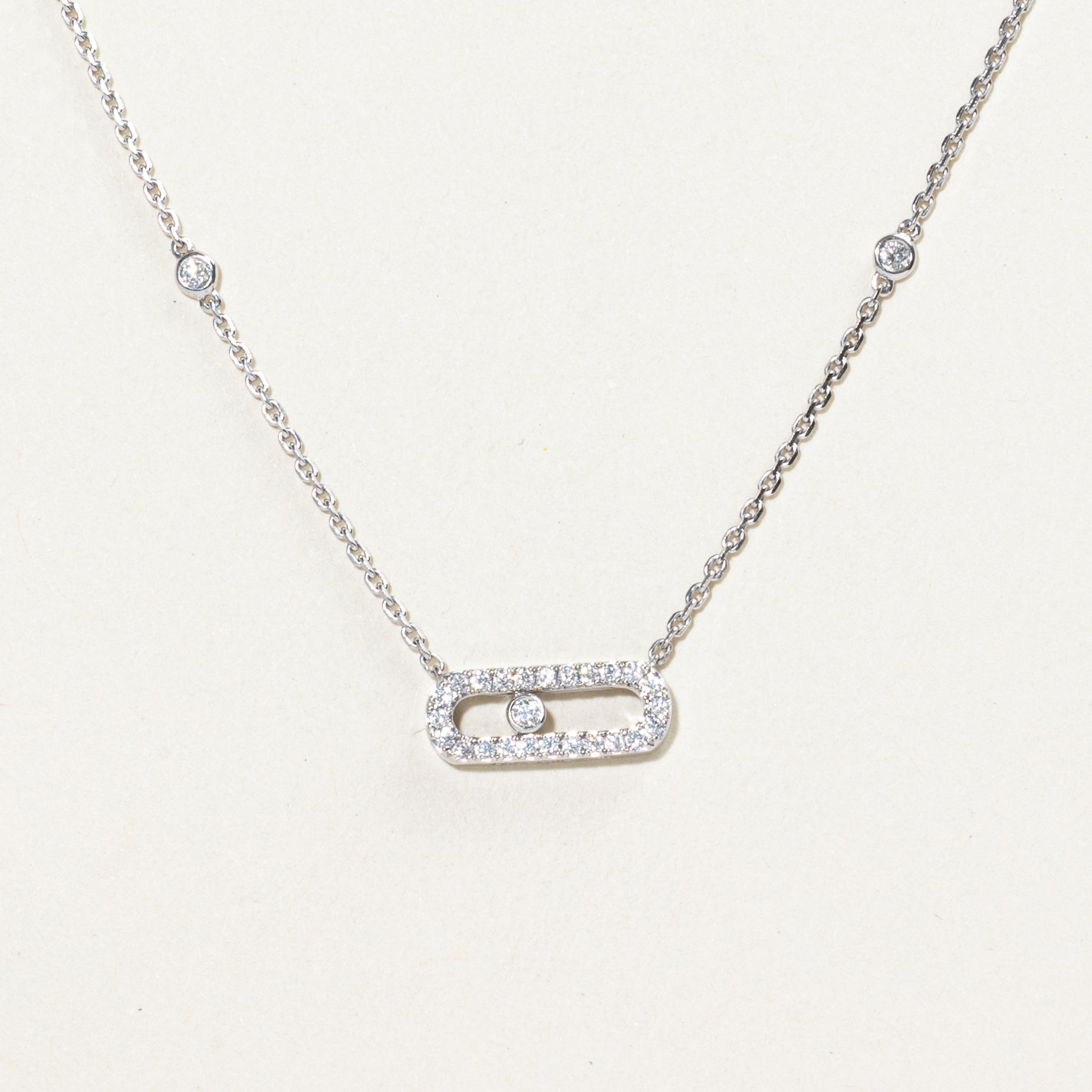 Collier pendentif barrette en or 18 carats serti de diamants (0,20 ct) | 43 cm