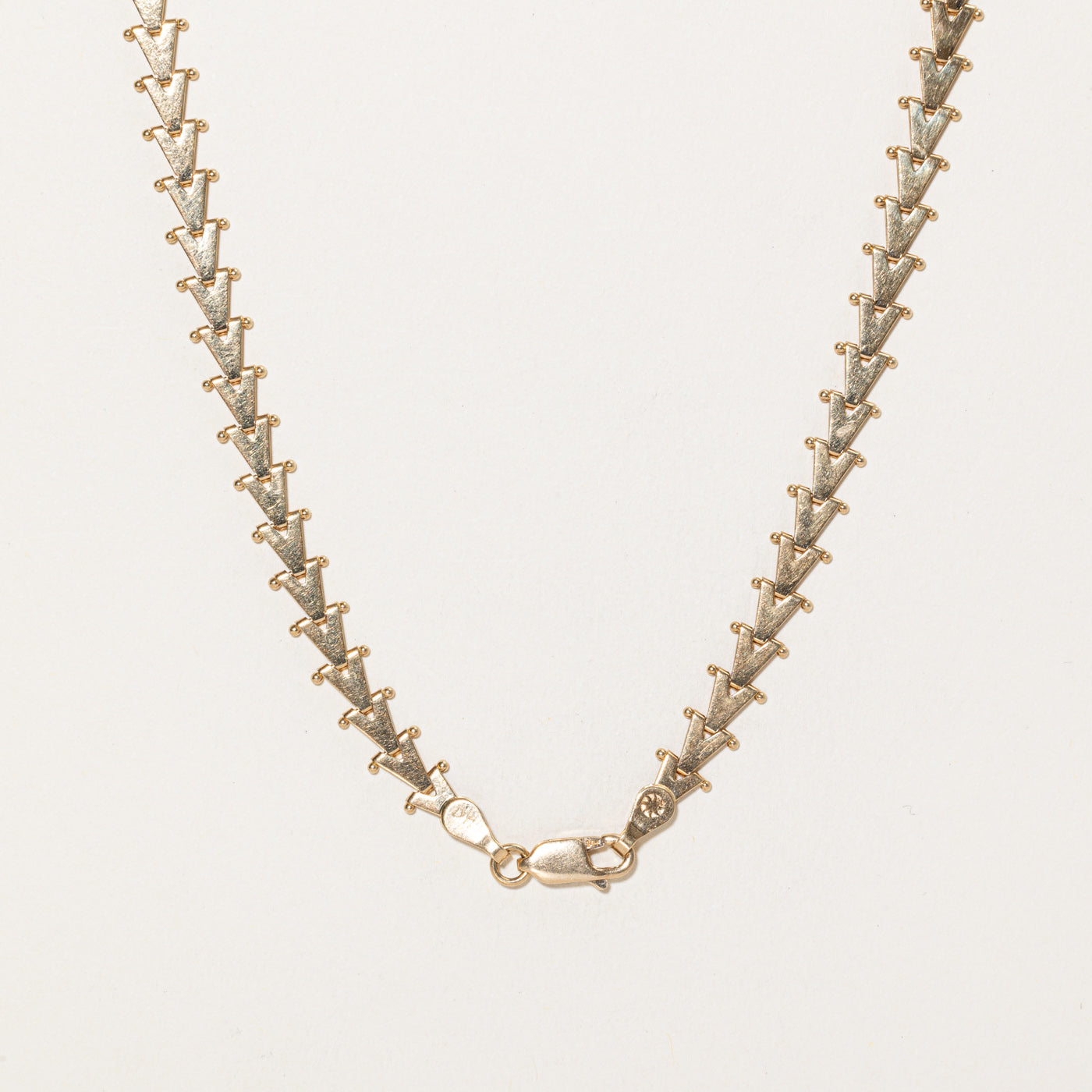 14K Diamond Chevron Design Pendant Necklace | 0.08ctw | 17"
