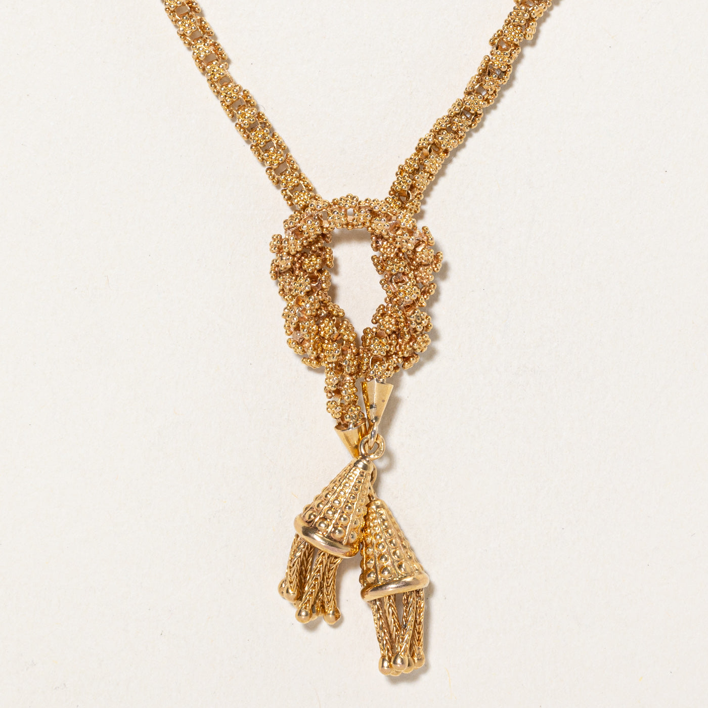 14K Yellow Gold Tassle Pendant Necklace | 16.5"