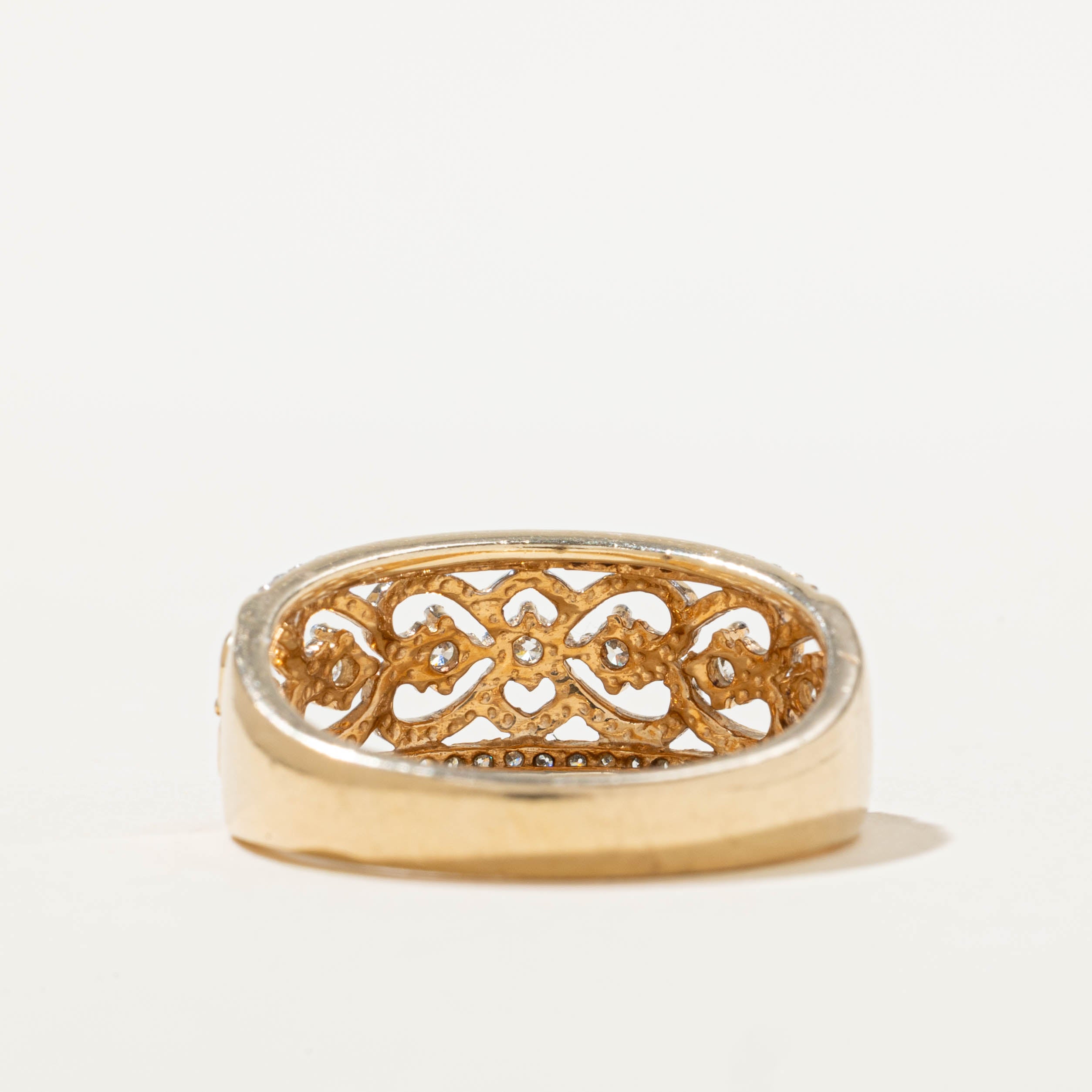 10k Diamond Openwork Heart Pattern Band | SZ 7