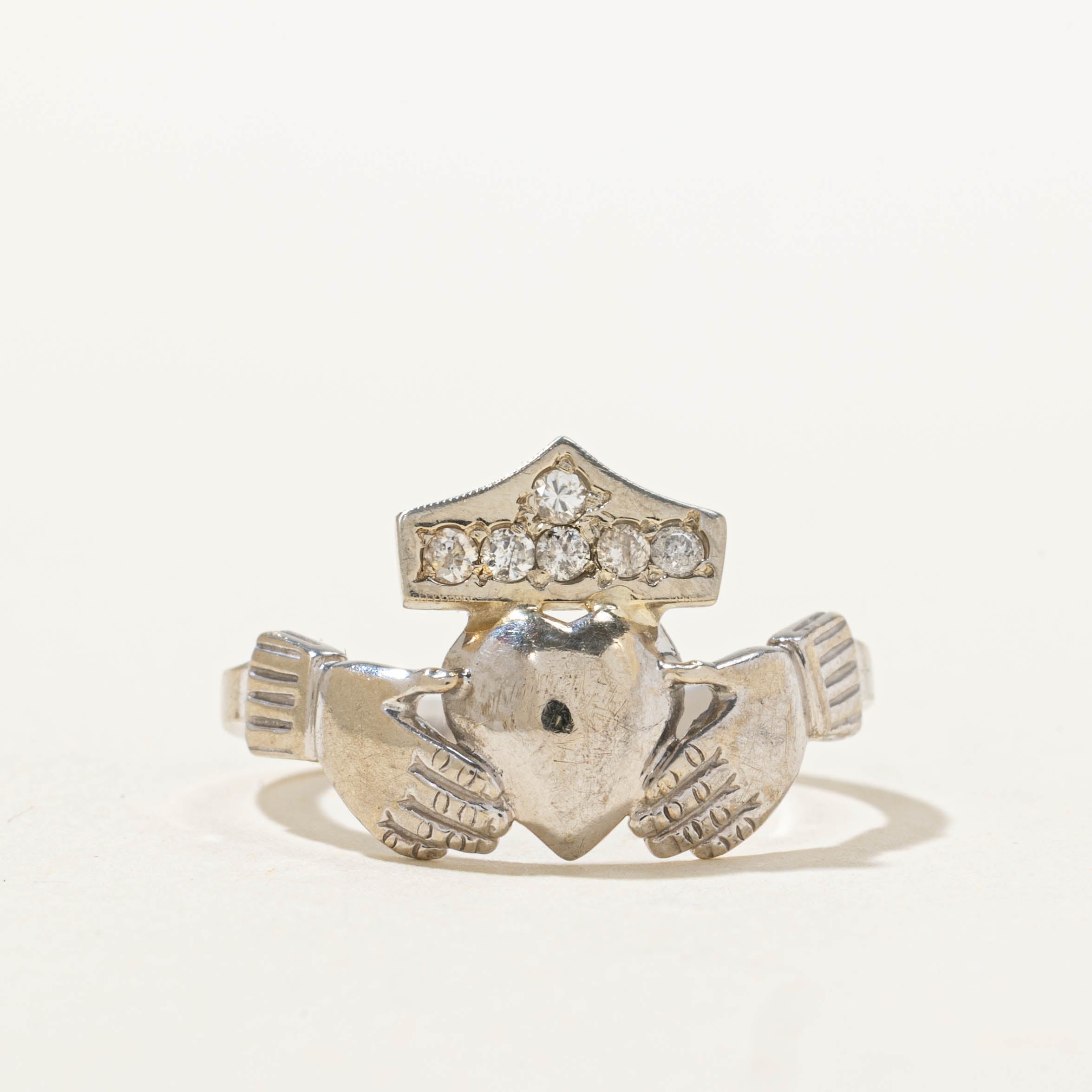 14k Diamond Claddagh Ring | SZ 5.75