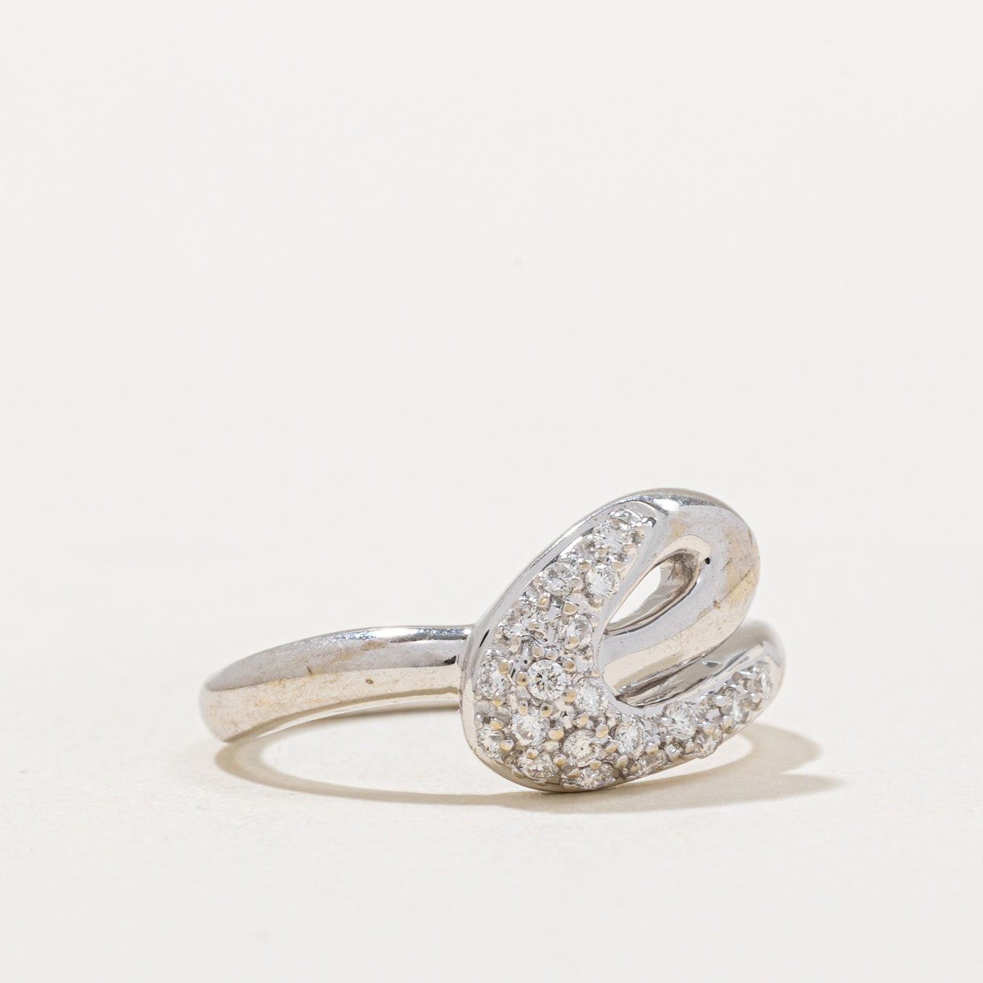 Diamond Swirl Design Ring | 0.20ctw | SZ 6.75 |
