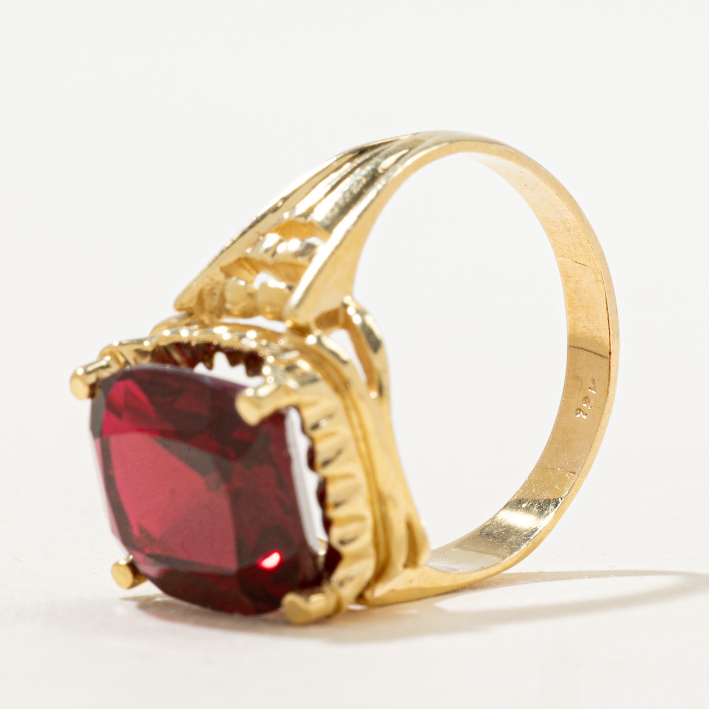18k Radiant Cut Synthetic Ruby Grooved Cocktail Ring | 10.23ct | SZ 10