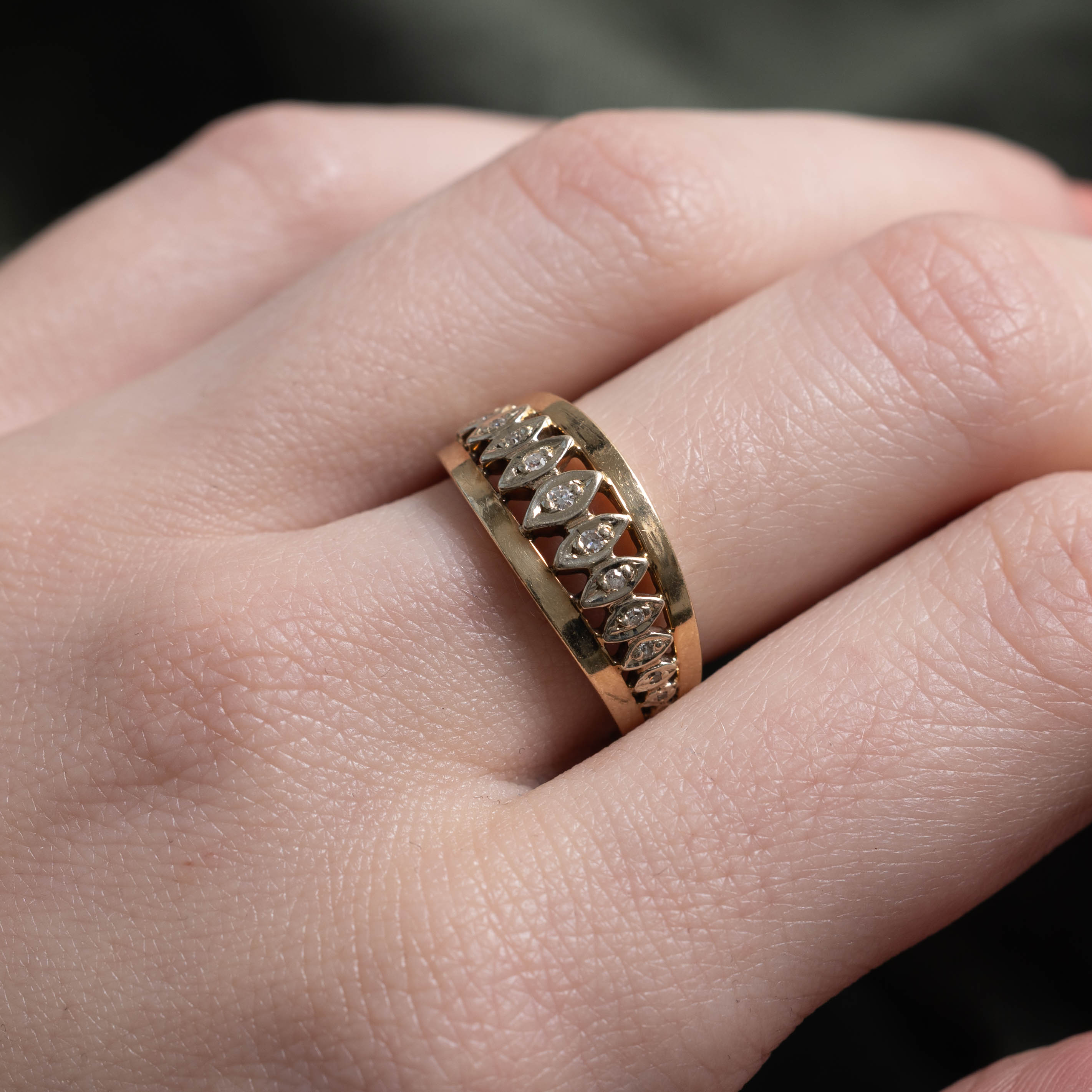 10k Diamond Marquise Pattern Tapered Band | SZ 6.5