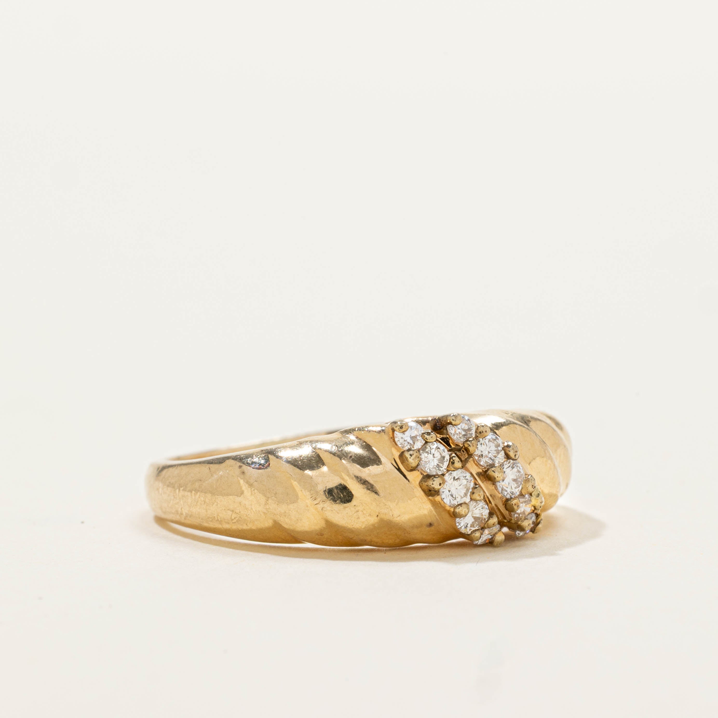 14k Diamond Grooved Dome Ring | SZ 7.75
