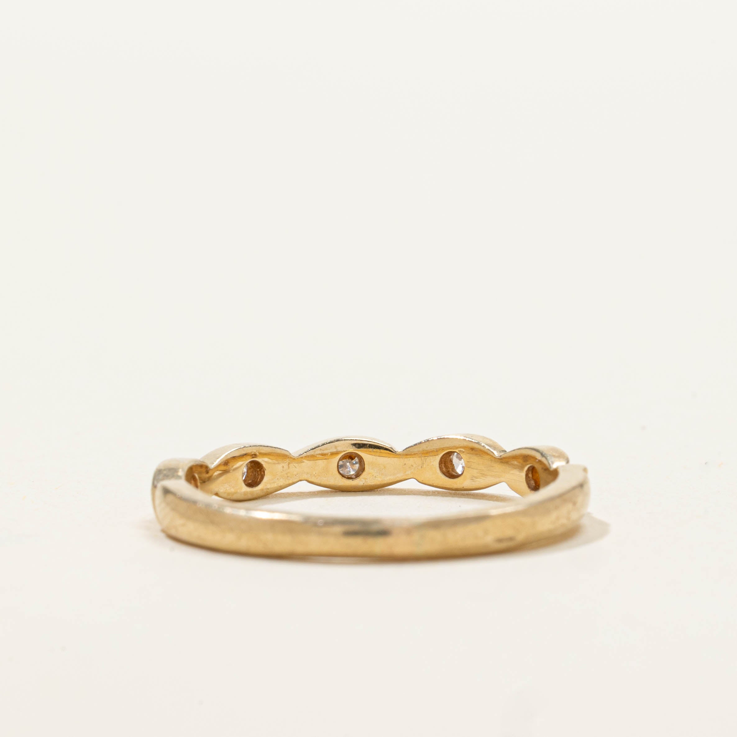 14k Semi Eternity Diamond Twisted Band | SZ 6.25