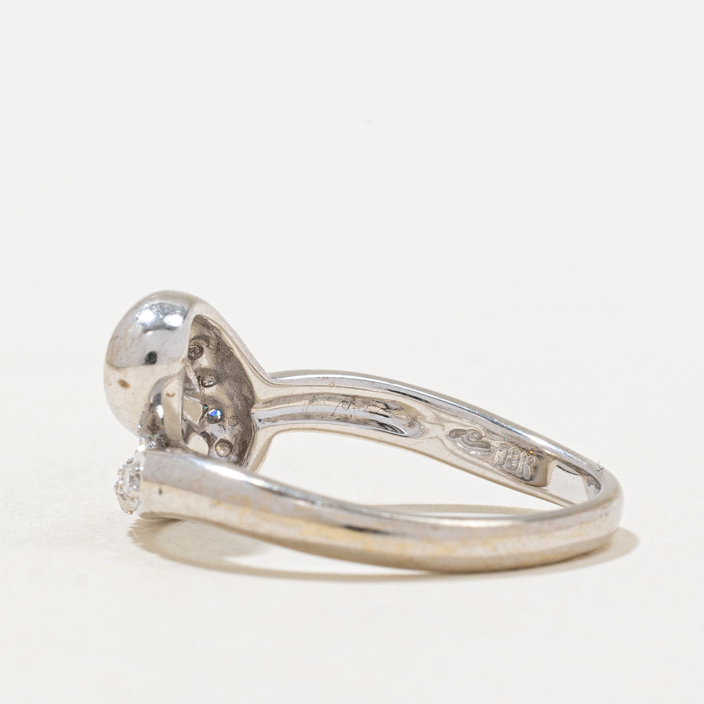 Diamond Swirl Design Ring | 0.20ctw | SZ 6.75 |