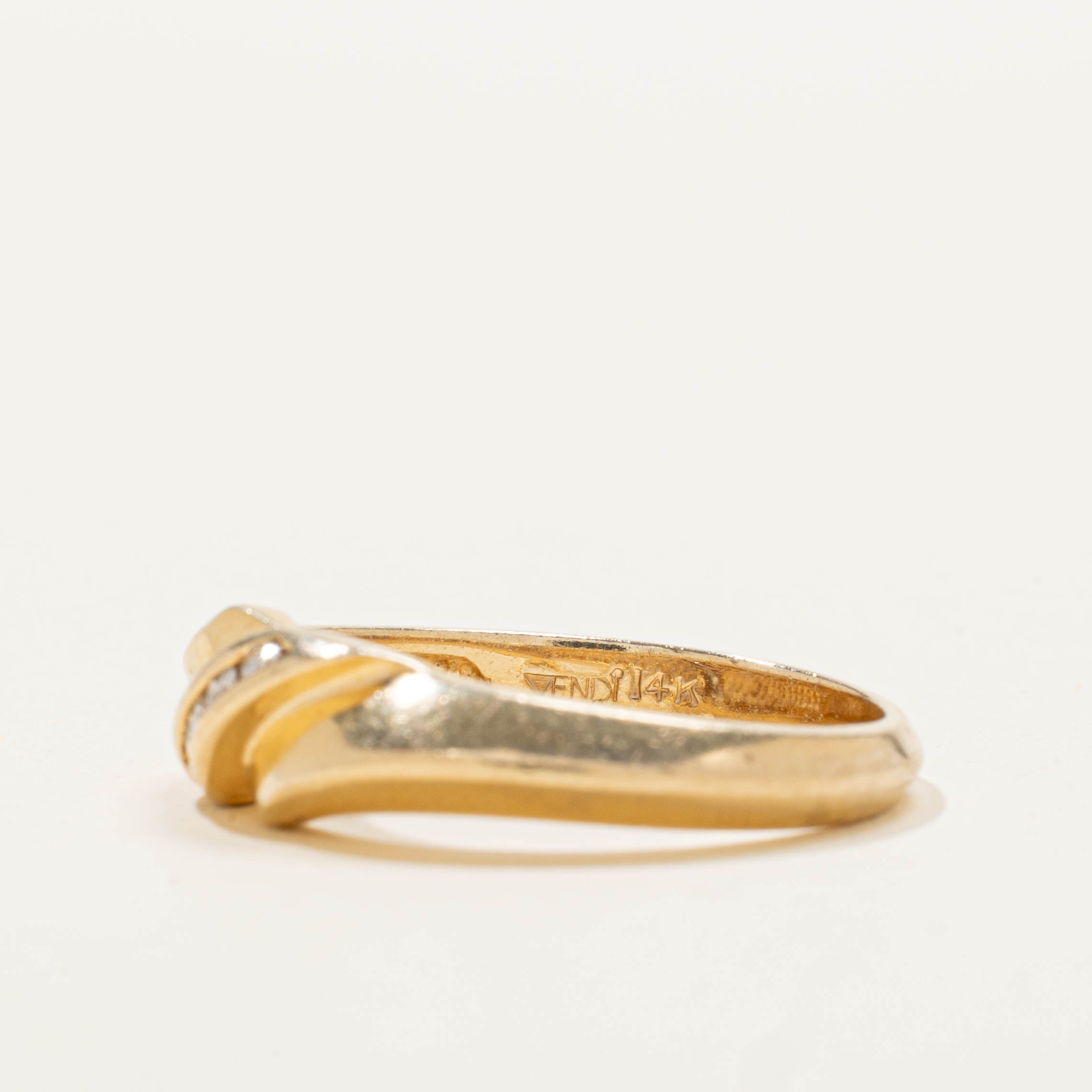 14k Channel Set Diamond Grooved Ring | SZ 7