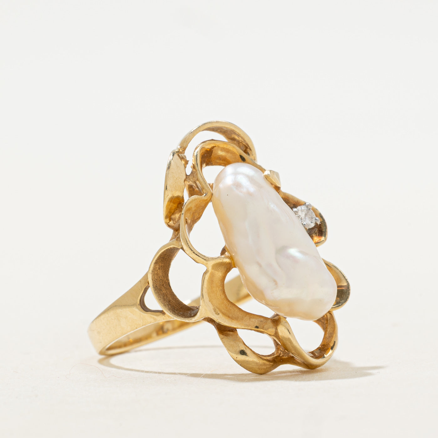 Baroque Pearl & Diamond Openwork Cocktail Ring | 0.005ct | SZ 8